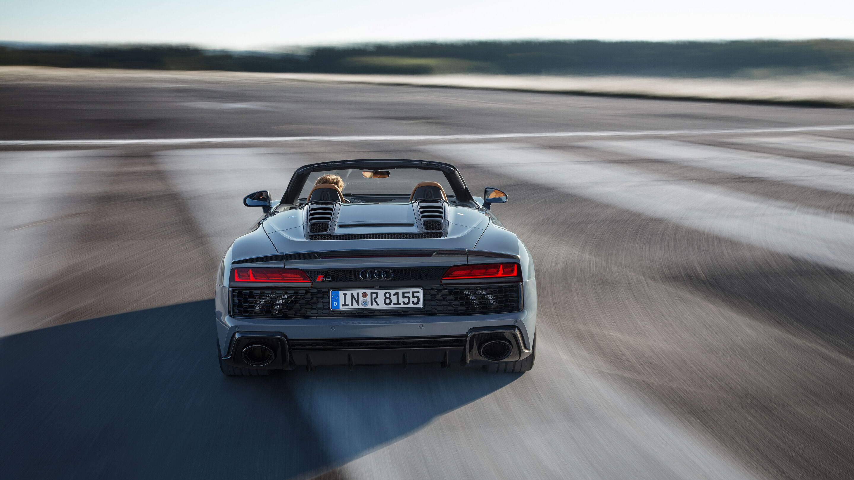 Audi R8 Spyder V10 performance quattro (until 2024) - Dynamic photo,
Colour: Kemora gray metallic