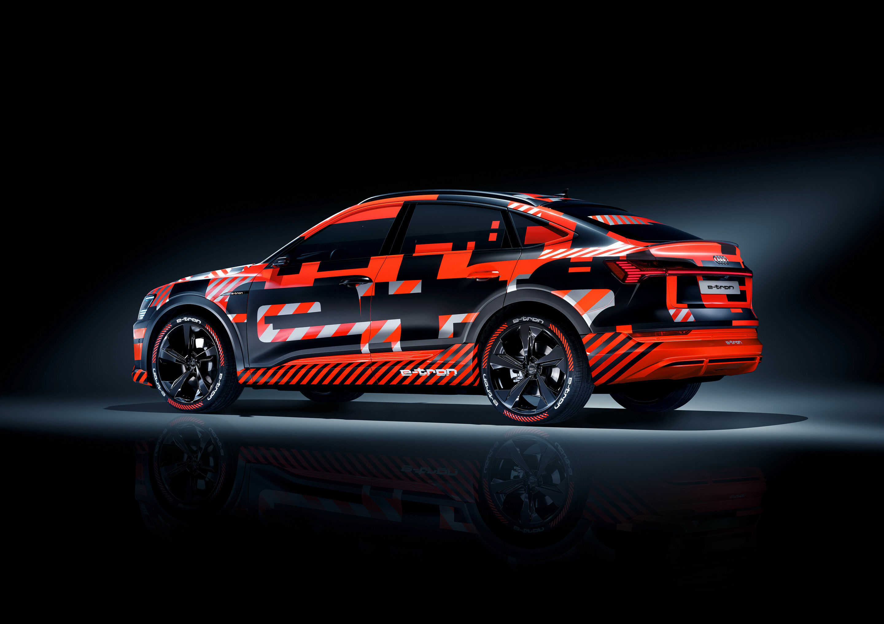 Audi e-tron Sportback prototype - Audi e-tron Sportback prototype
