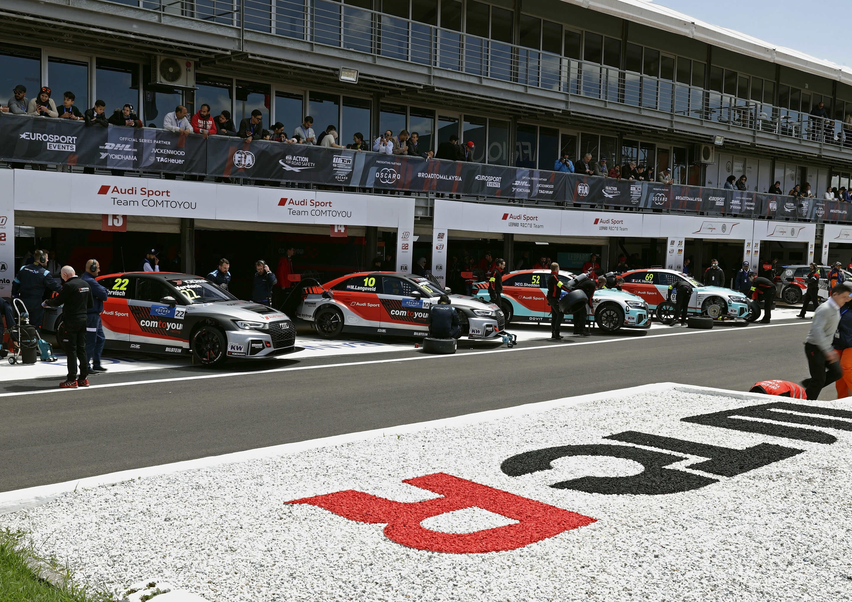 WTCR – FIA World Touring Car Cup 2019 - Audi RS 3 LMS #22 (Comtoyou Team Audi Sport), Frédéric Vervisch, Audi RS 3 LMS #10 (Comtoyou Team Audi Sport), Niels Langeveld, Audi RS 3 LMS #52 (Leopard Racing Team Audi Sport), Gordon Shedden, Audi RS 3 LMS #69...