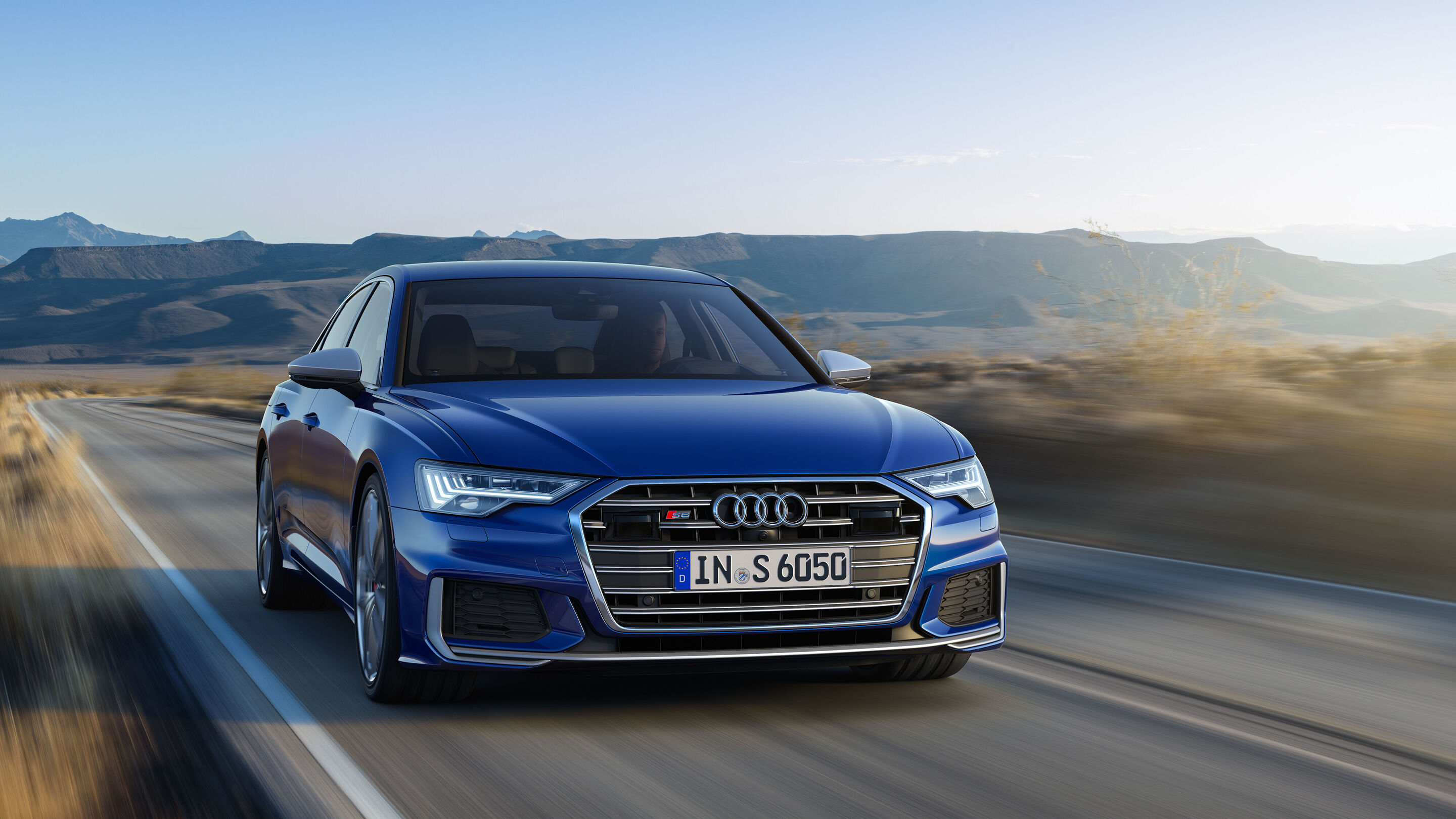 Audi S6 Sedan TDI (until 2025) - Dynamic photo,
Colour: Navarra blue