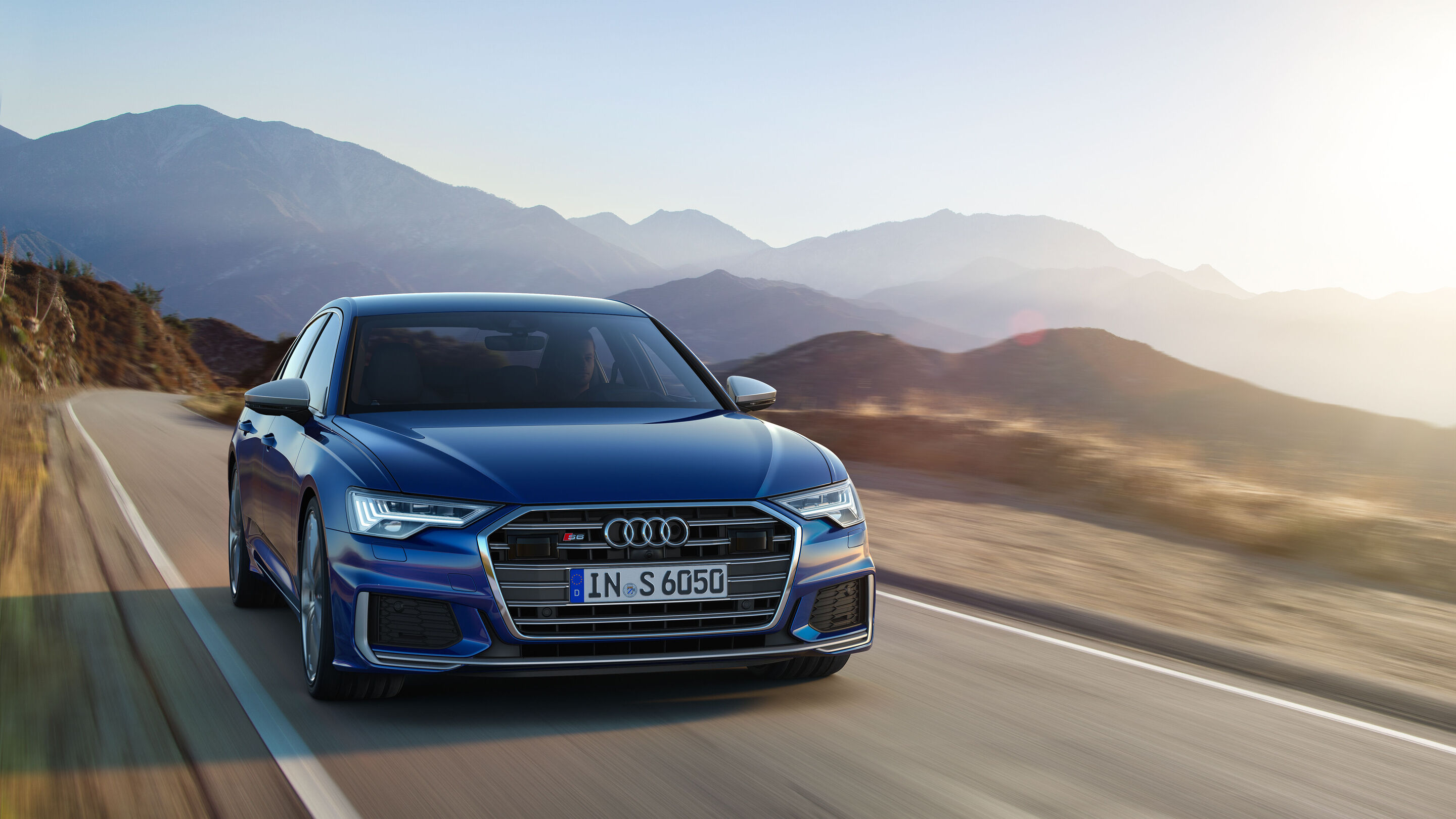 Audi S6 Sedan TDI (until 2025) - Dynamic photo,
Colour: Navarra blue