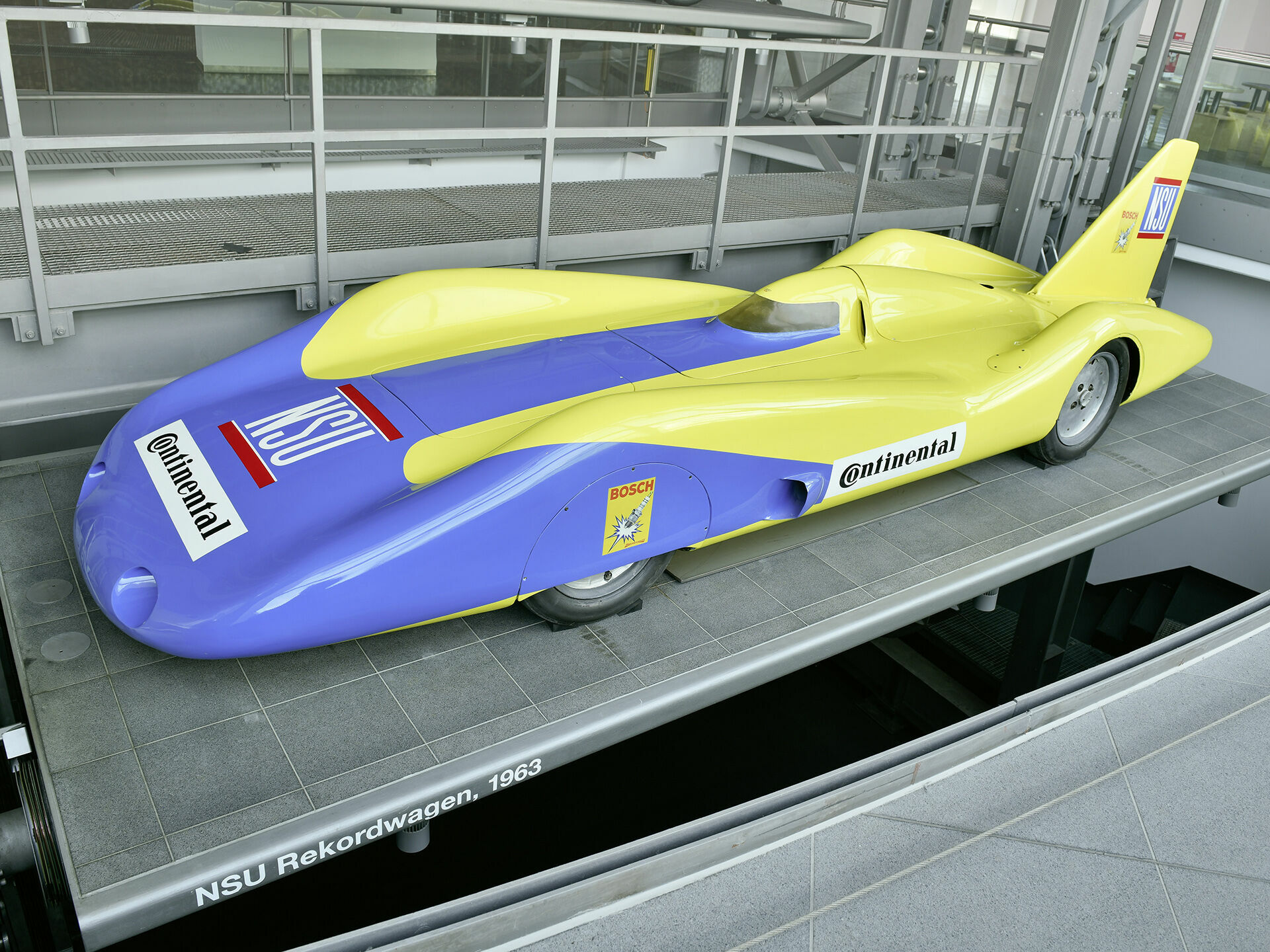 « Zurück in die Zukunft » im Audi museum mobile - Der NSU Rekordwagen von 1963.