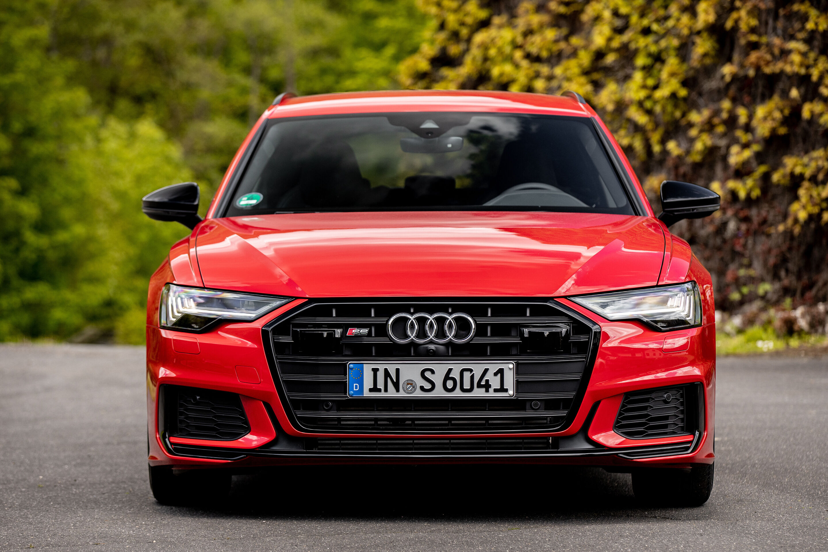 Audi S6 Avant TDI (until 2025) - Static photo, Color: Tango Red