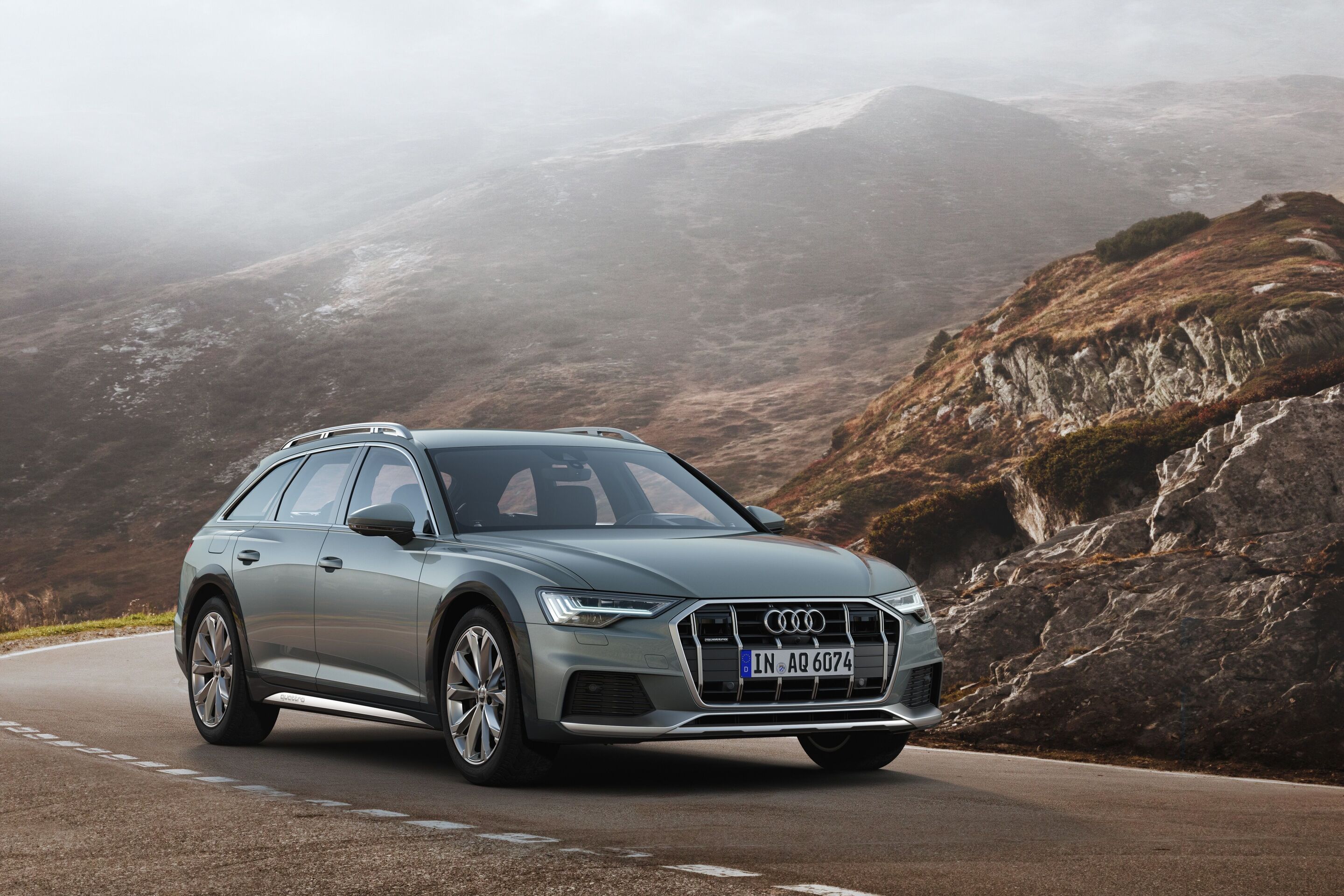 Audi A6 allroad quattro - Standaufnahme,
Farbe: Gavialgrün