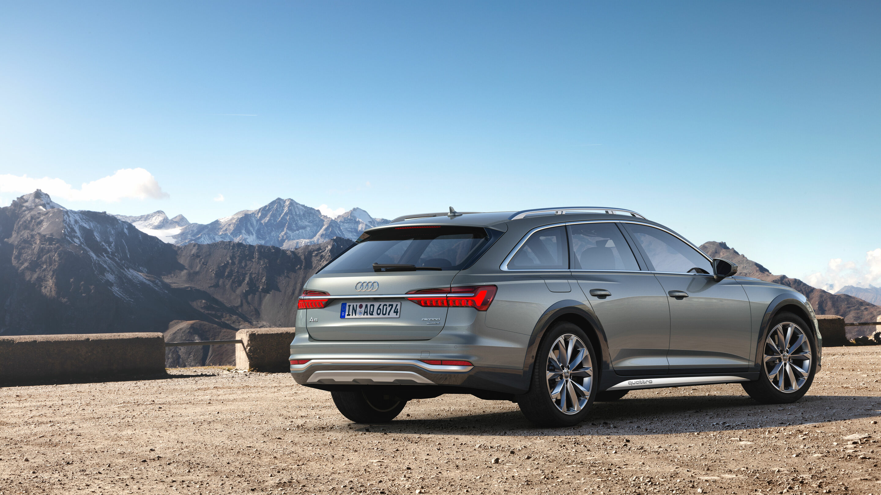 Audi A6 allroad quattro - Standaufnahme,
Farbe: Gavialgrün