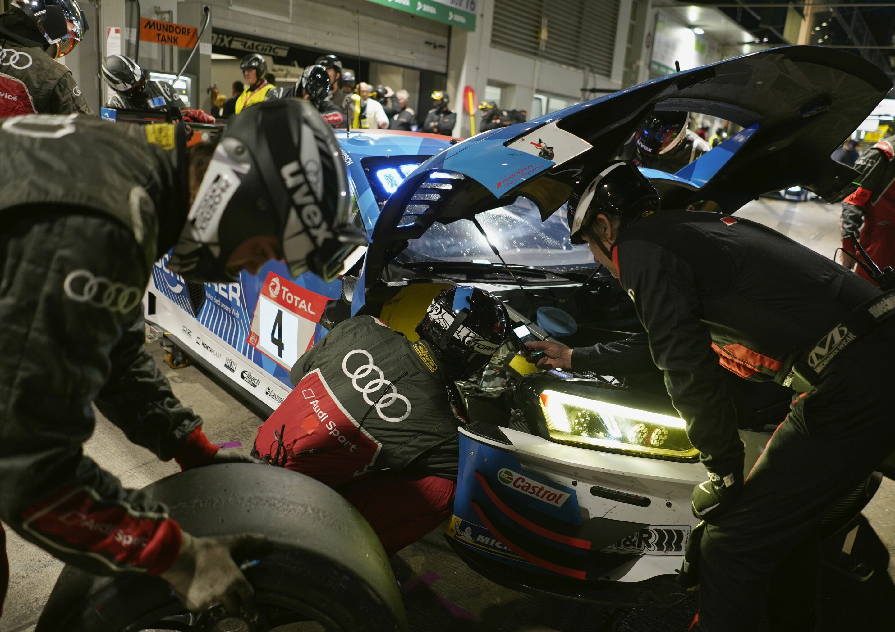 24h Nürburgring 2019 - Audi R8 LMS #4 (Audi Sport Team Phoenix), Pierre Kaffer/Frank Stippler/Dries Vanthoor/Frédéric Vervisch