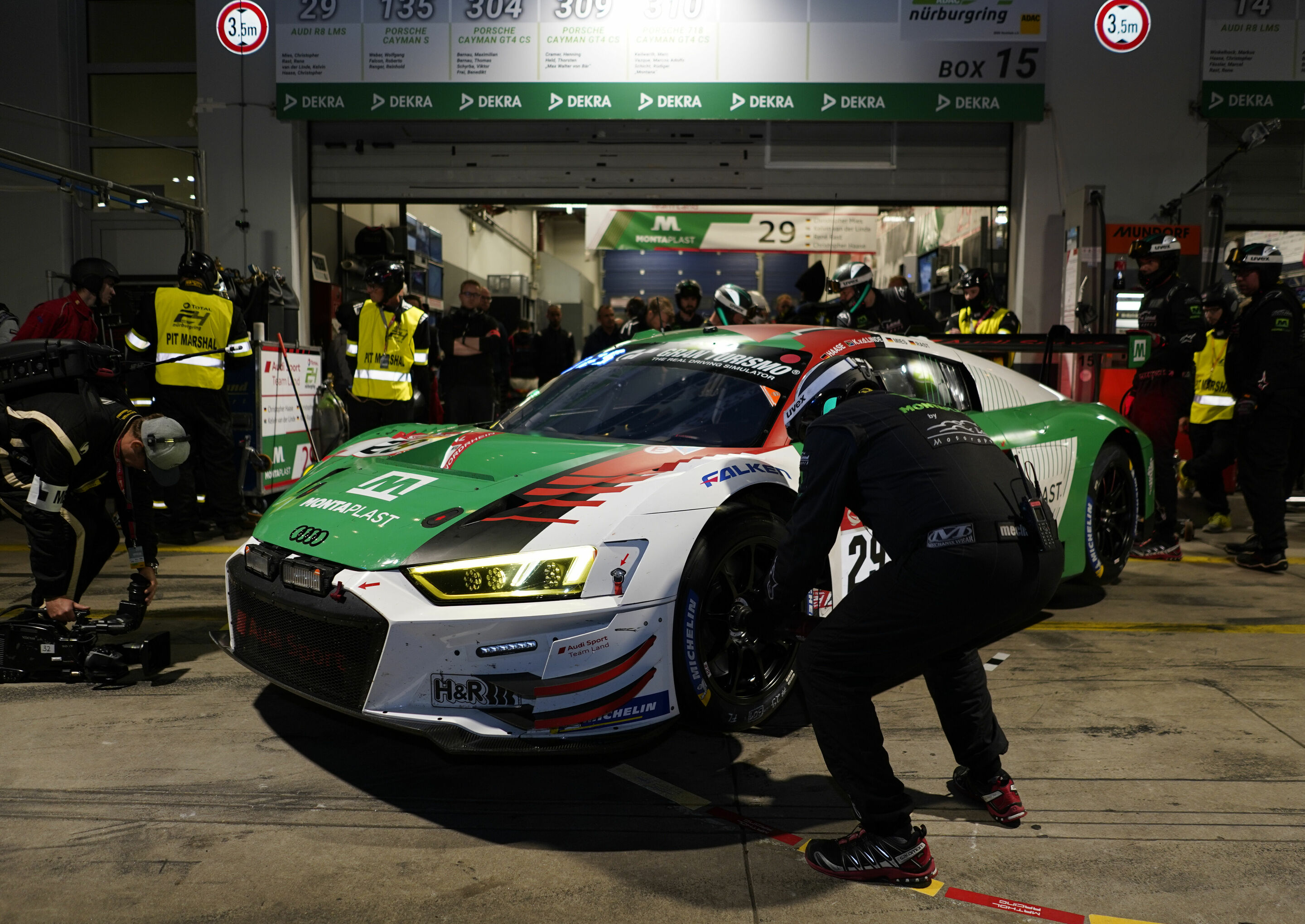 24h Nürburgring 2019 - Audi R8 LMS #29 (Audi Sport Team Land), Christopher Haase/Kelvin van der Linde/Christopher Mies/René Rast