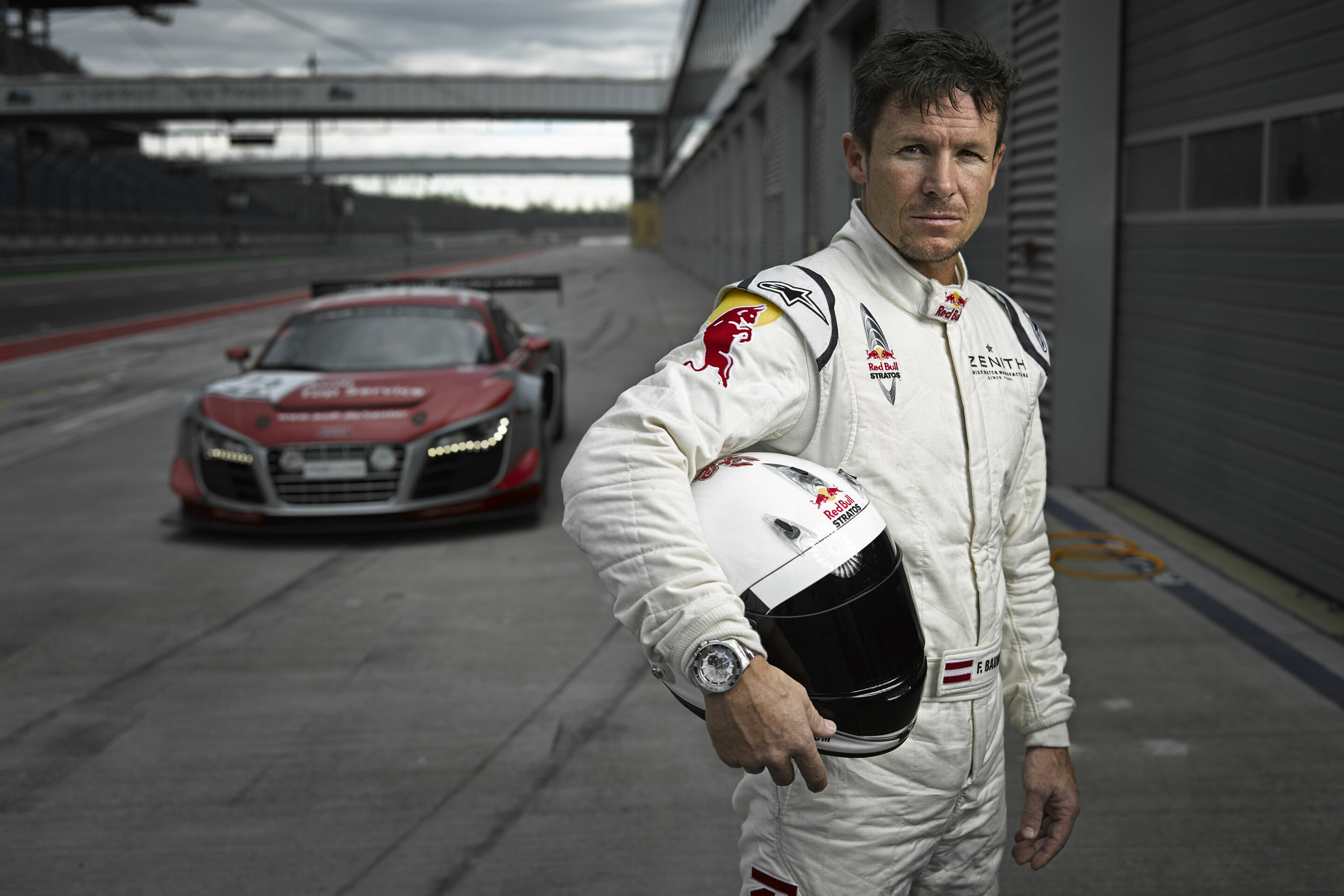 Felix Baumgartner startet im Audi R8 beim 24-Stunden-Rennen auf dem Nürburgring - Extremsportler Felix Baumgartner stellt sich nach seinem Stratosphärensprung im Jahr 2012 auf der Nordschleife des Nürburgrings der nächsten großen Herausforderung. Der...