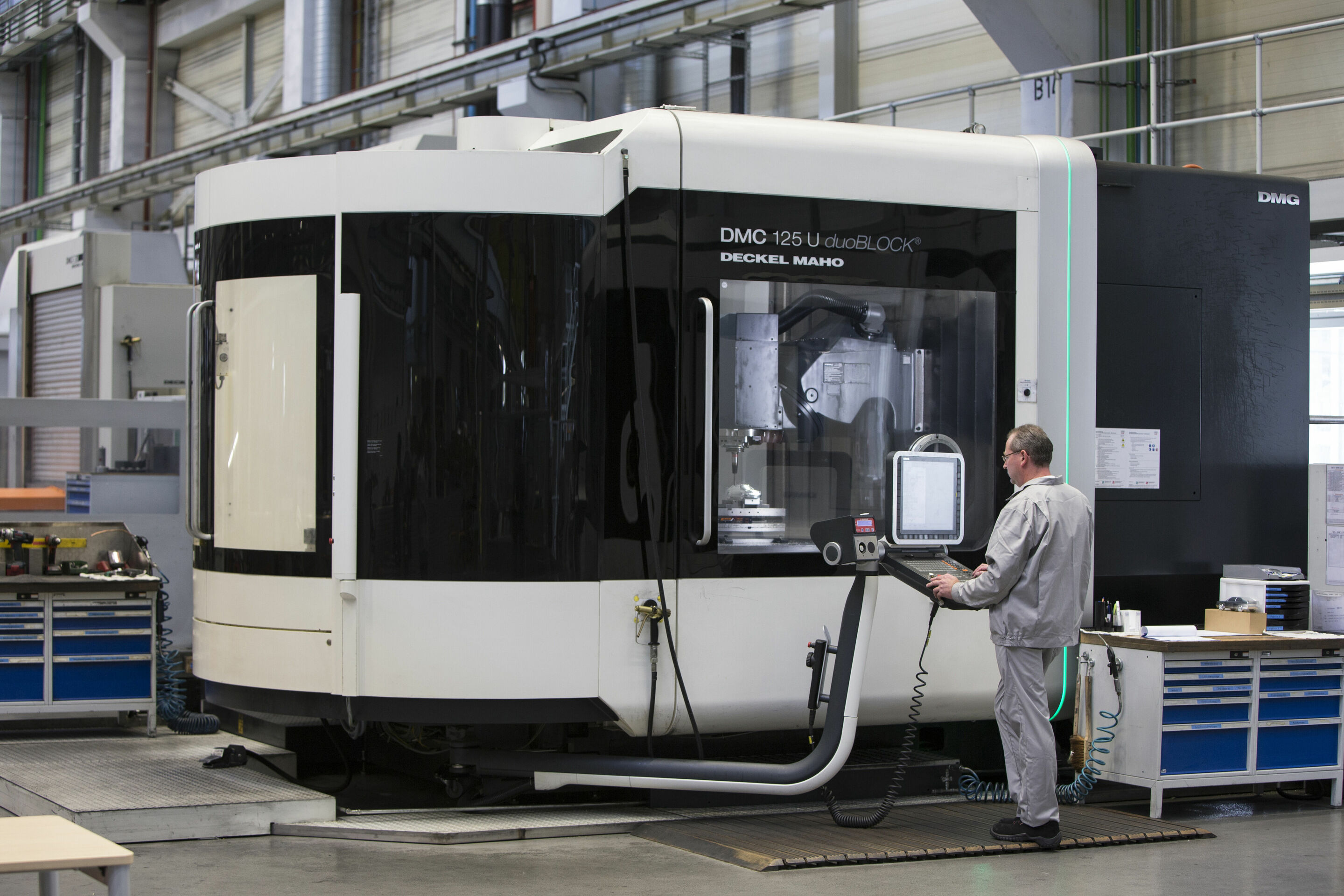 Audi guesting at the Pinakothek der Moderne - Production Installation