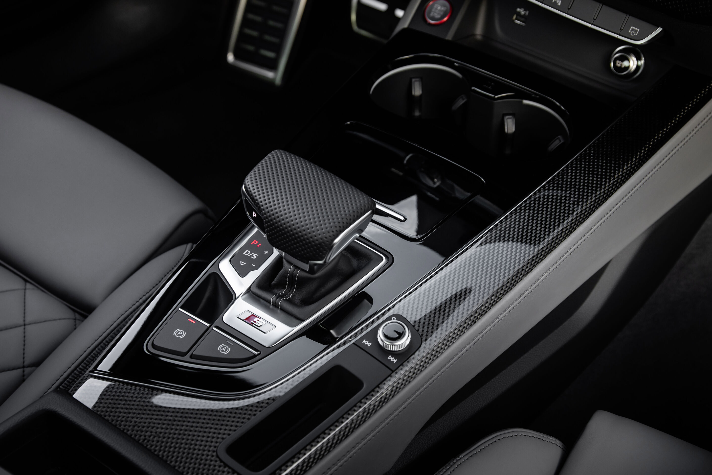 Audi S4 Sedan TDI (until 2024) - Interior