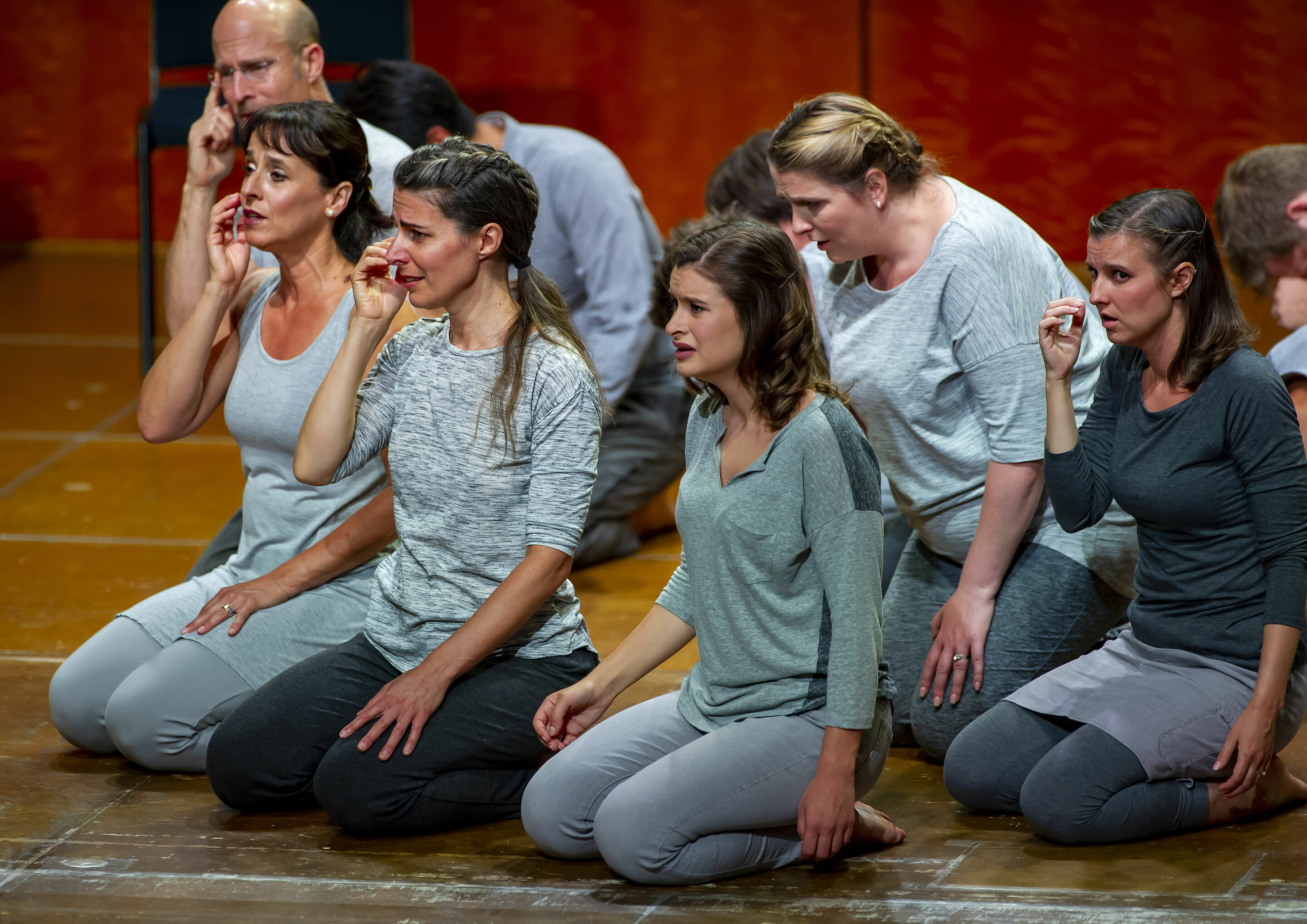Los Angeles Master Chorale beim Gastspiel der Salzburger Festspiele in Ingolstadt - Peter Sellars insziniert Orlando di Lassos Lagrime di San Pietro beim Gastspiel der Salzburger Festspiele in Ingolstadt.
