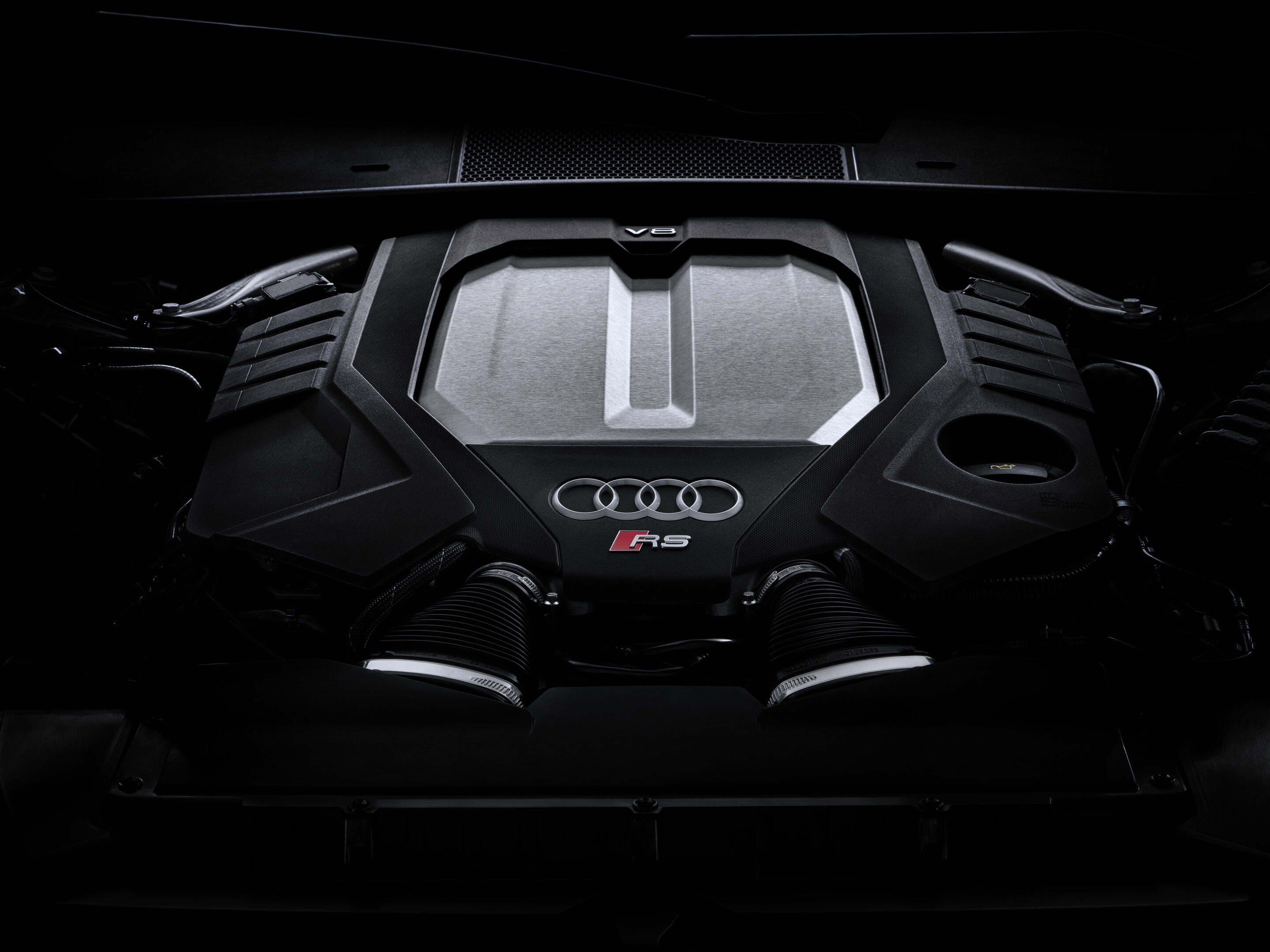 Audi RS 6 Avant - Motorraum