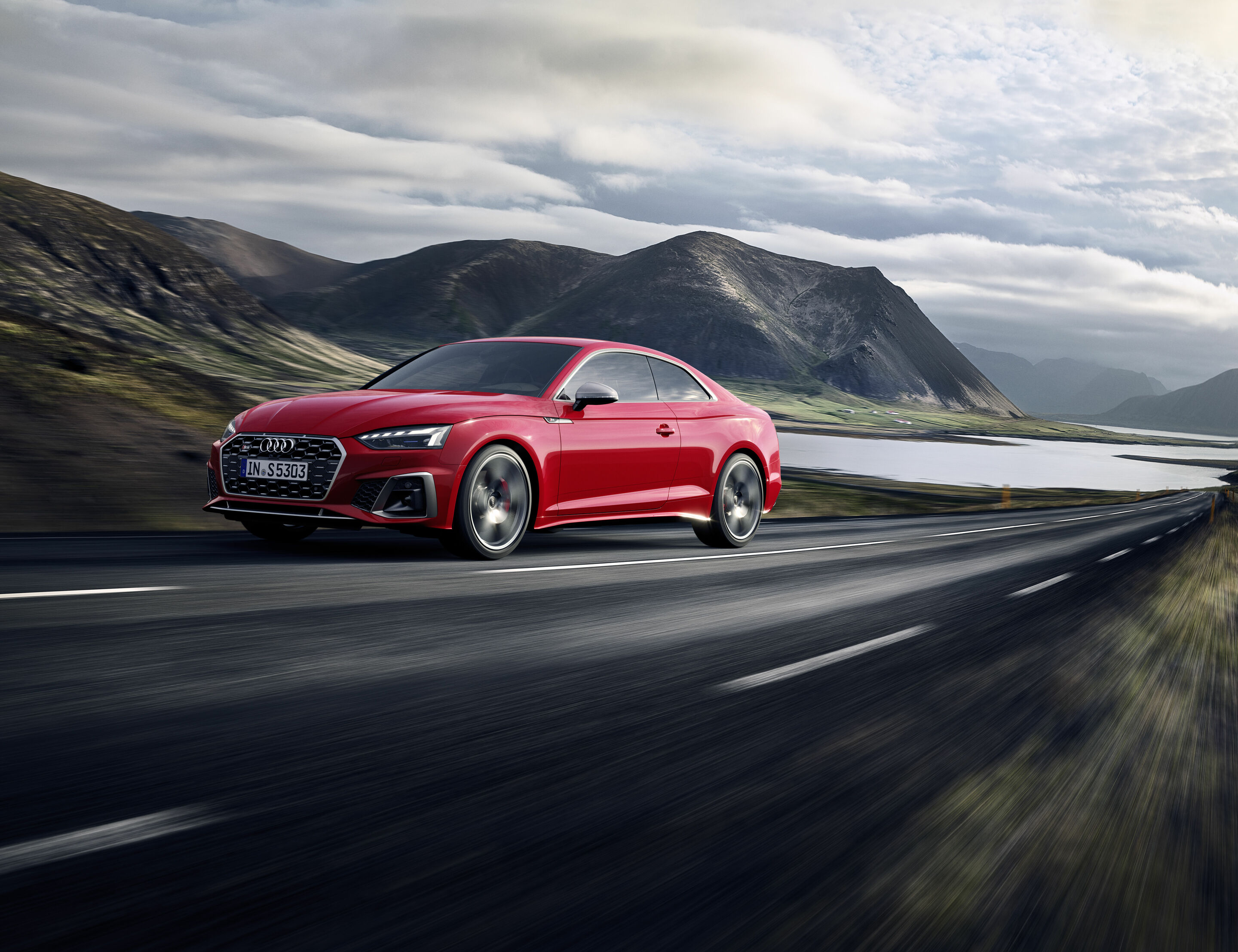 Audi S5 Coupé TDI (2019 until 2024) - Dynamic photo
Color: Tango red