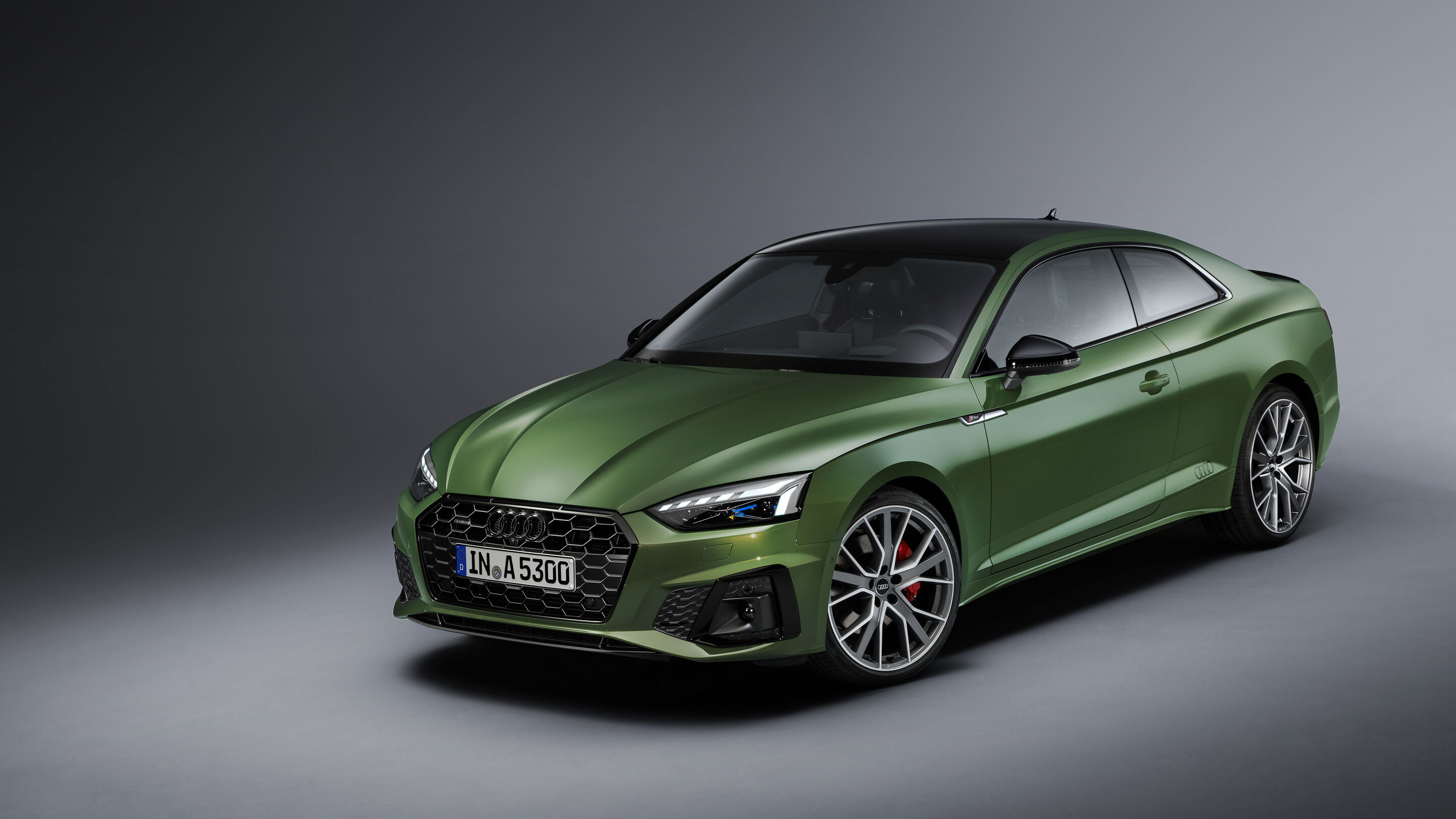 Audi A5 Coupé (bis 2024) - Standaufnahme
Farbe: Distriktgrün
