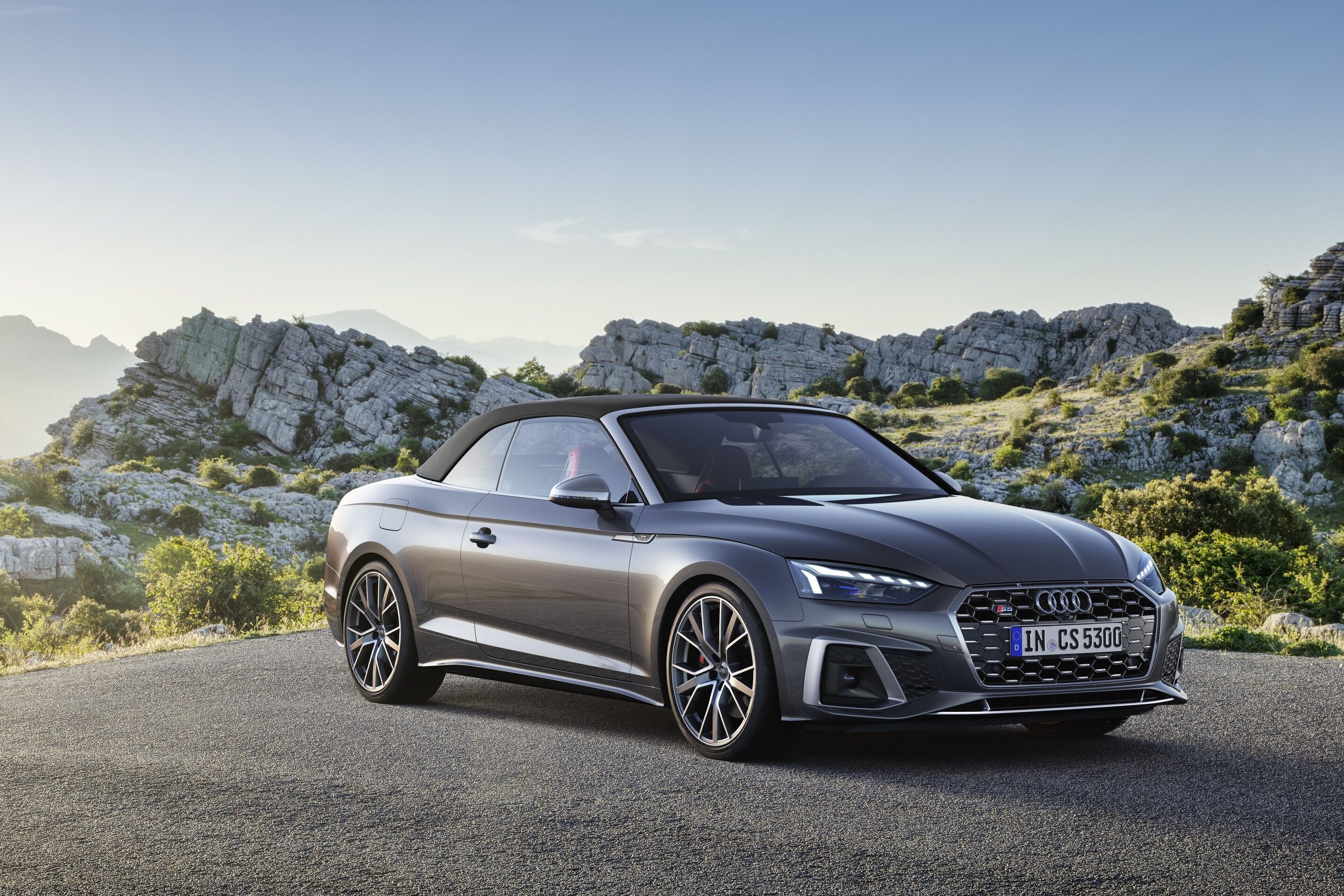 Audi S5 Cabriolet TFSI (until 2024) - Static photo
Color: Daytona gray