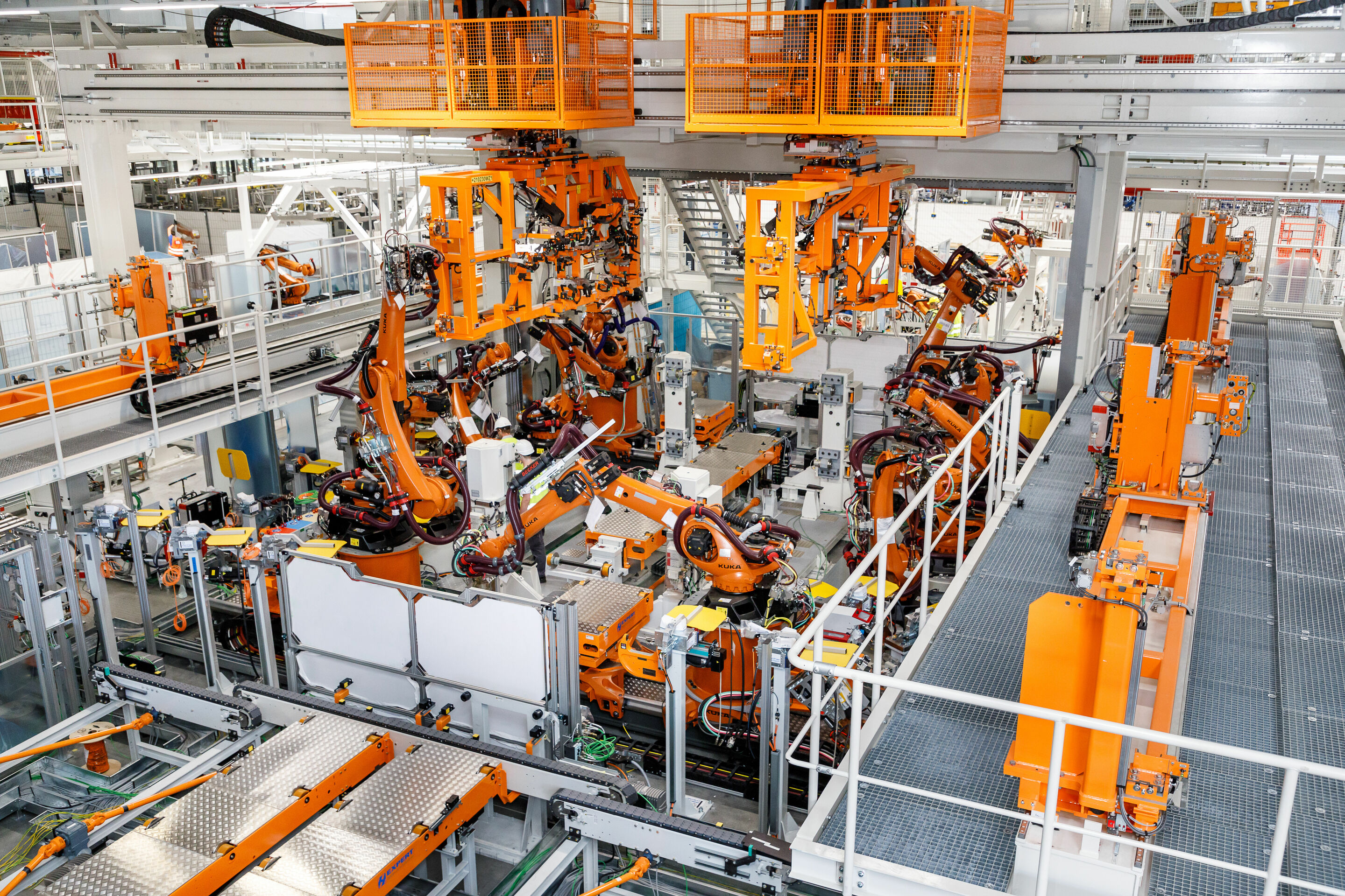 Umbaumaßnahmen Böllinger Höfe - Der Einsatz des Zweifach-Durchlauf-Framer macht durch das Flächenmanagement eine Produktion des e-tron GT in den Audi Böllinger Höfen überhaupt erst möglich.