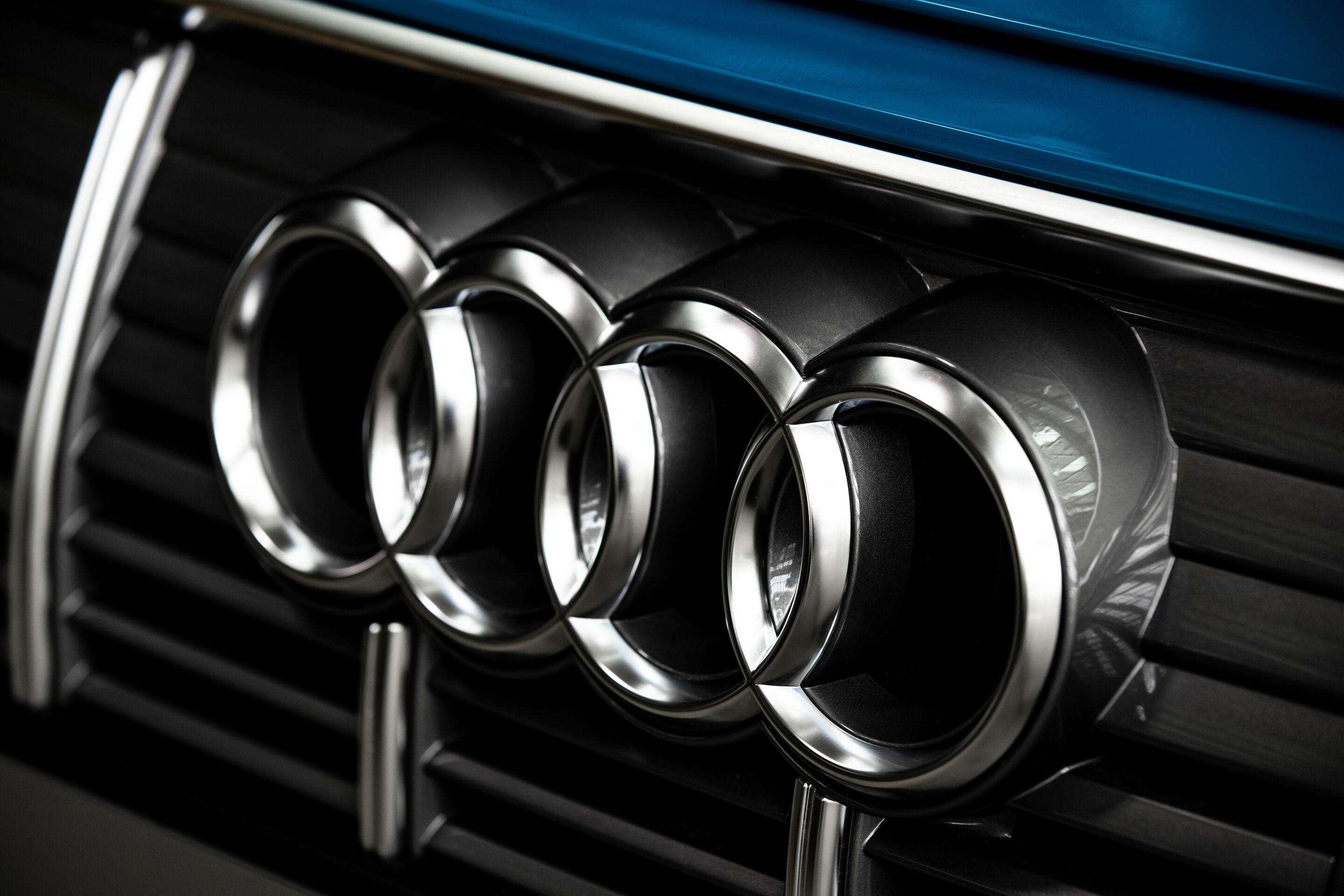 AUDI AG - Audi Logo, Vier Ringe, Symbol, CI