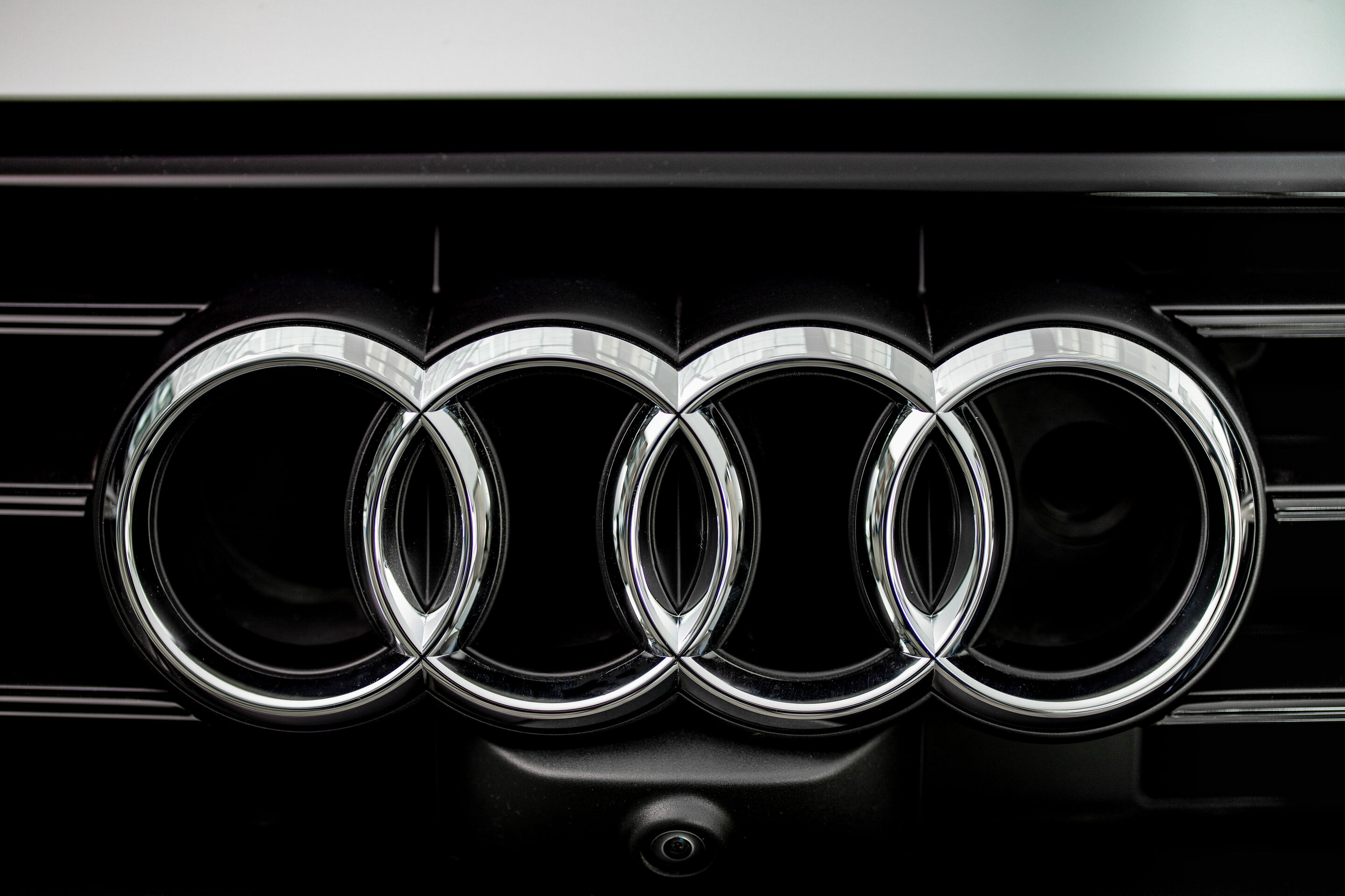 AUDI AG - Audi Logo, Vier Ringe, Symbol, CI