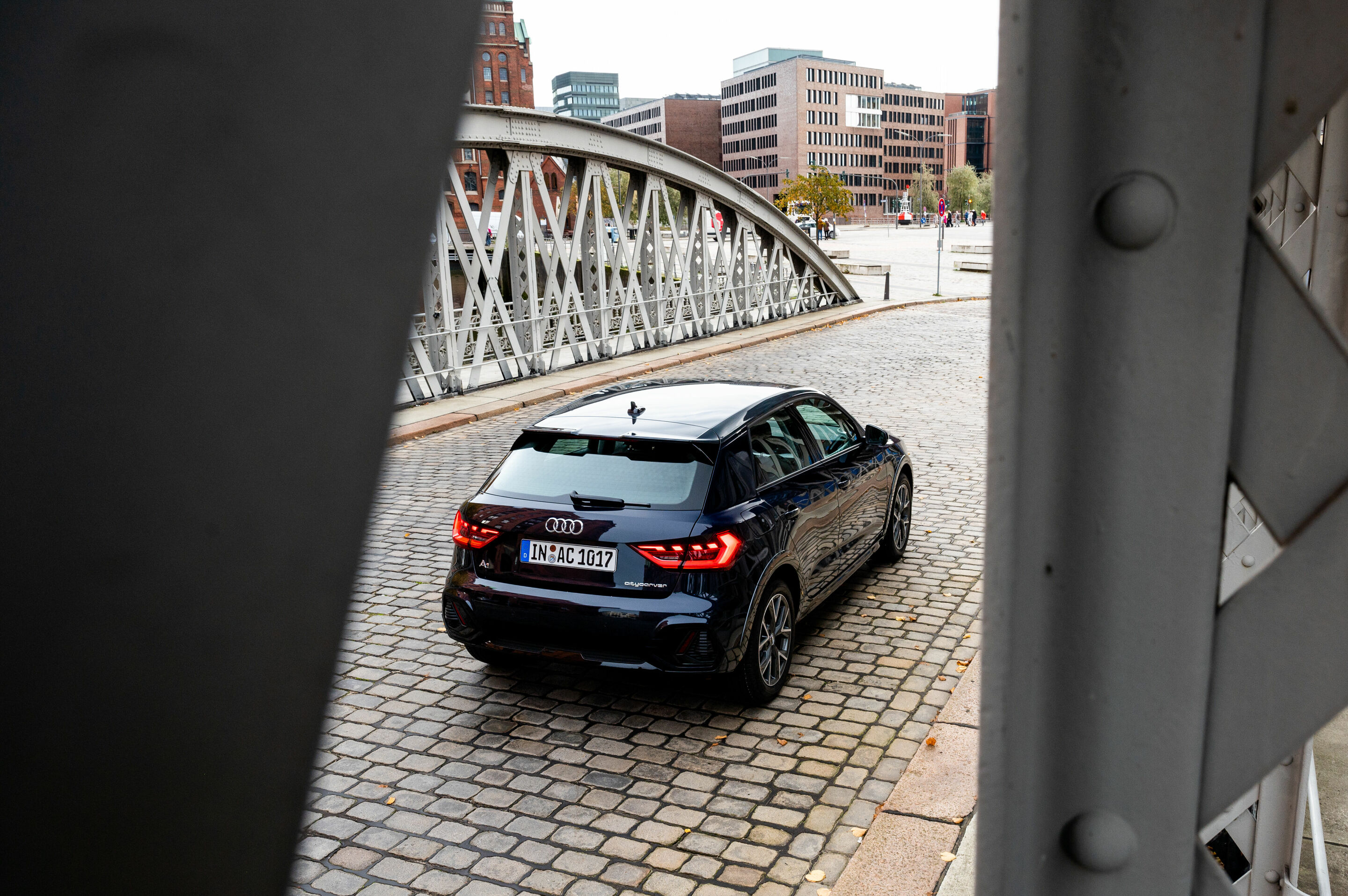 Audi A1 citycarver - Standaufnahme,
Farbe: Firmamentblau
