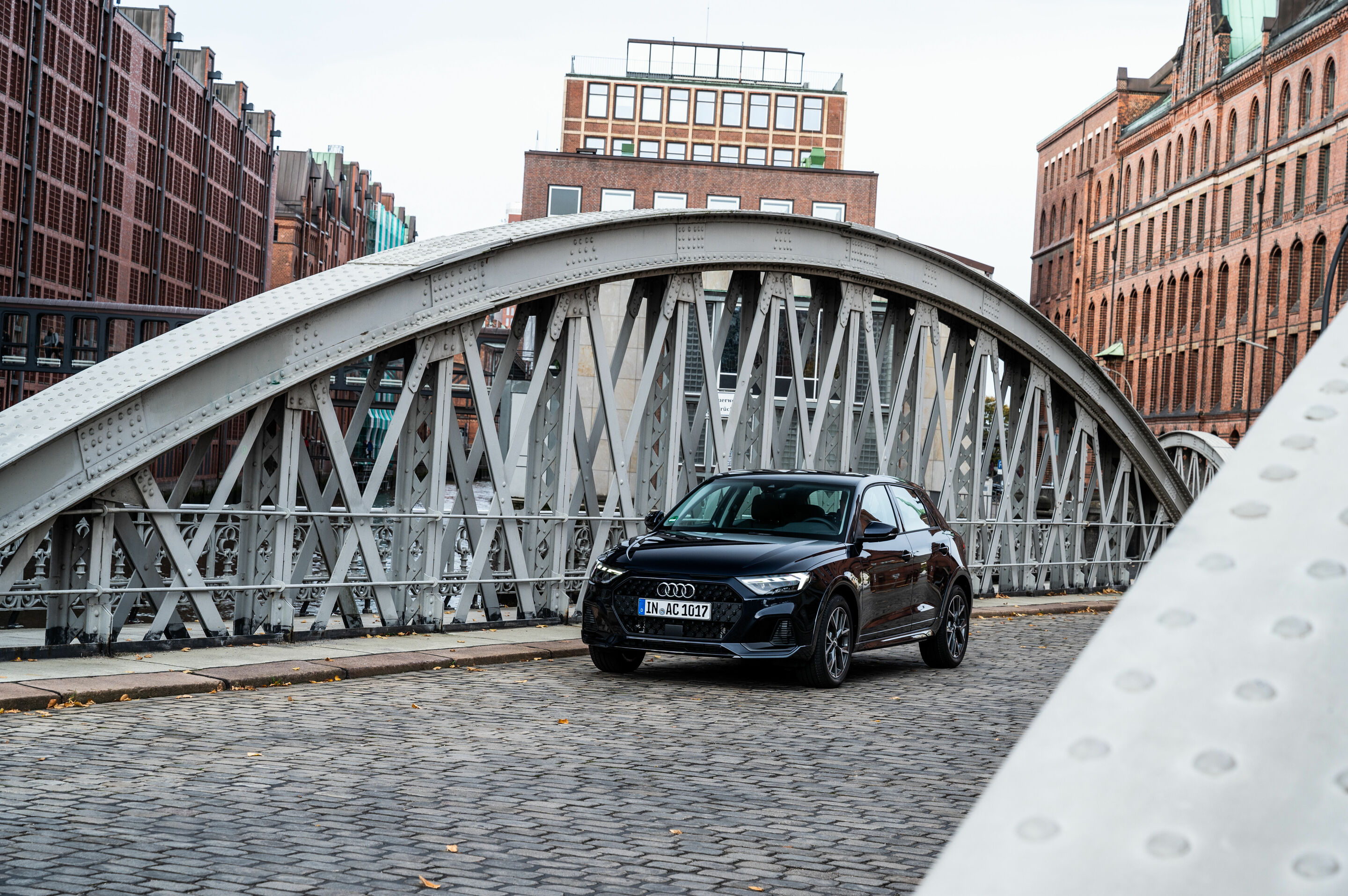 Audi A1 citycarver - Standaufnahme,
Farbe: Firmamentblau