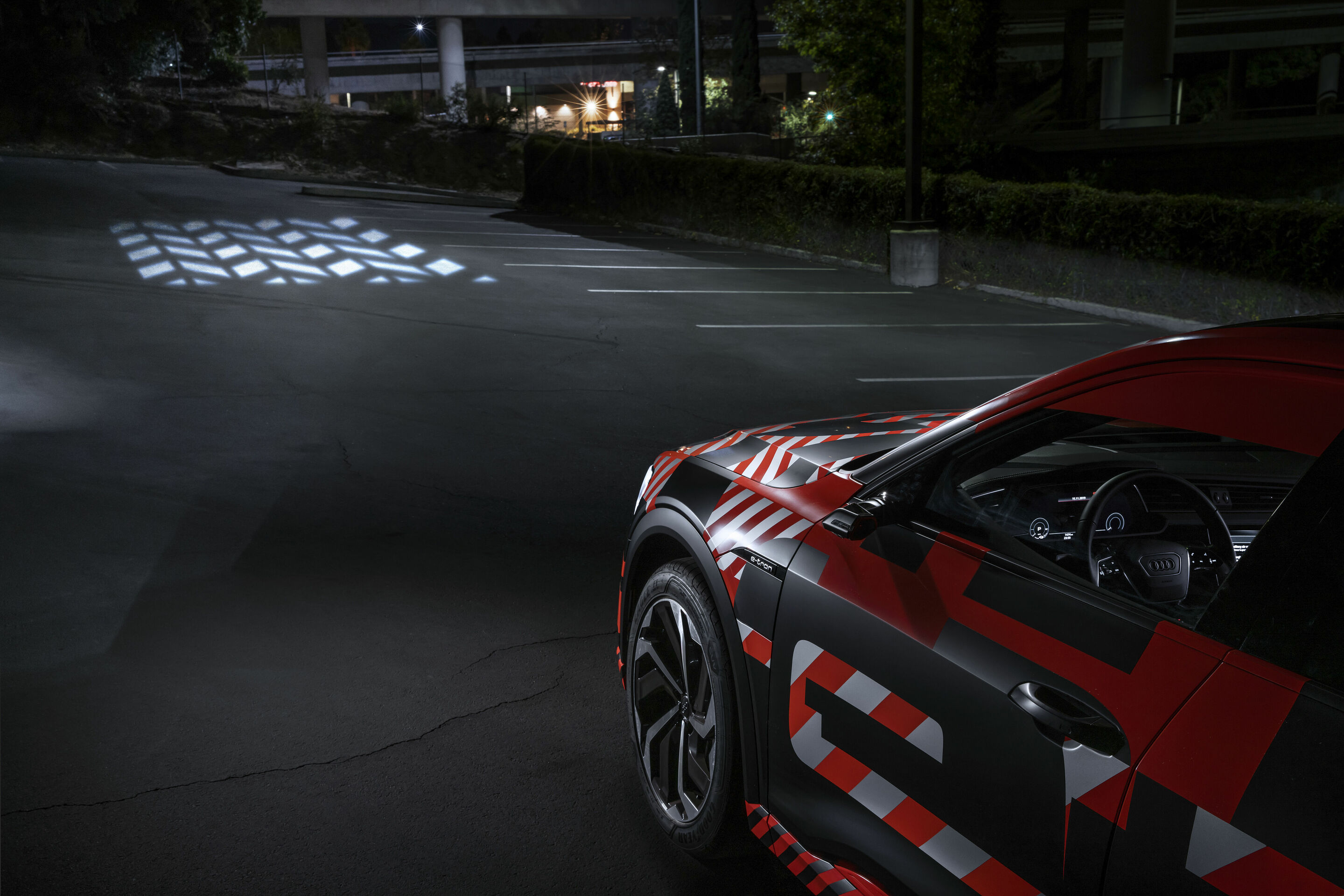 Audi e-tron Sportback - Audi e-tron Sportback: digitale Matrix LED-Scheinwerfer