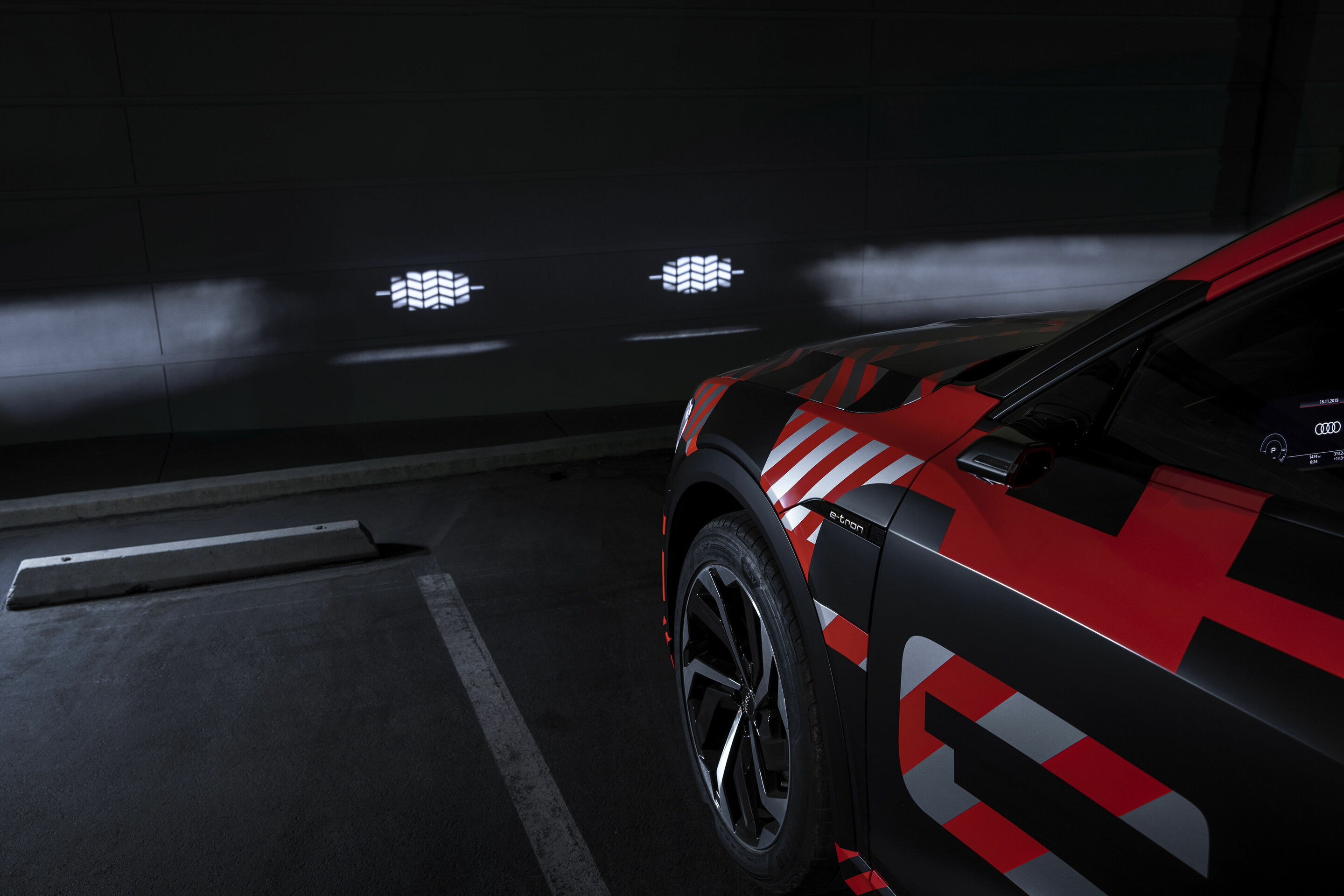 Audi e-tron Sportback - Audi e-tron Sportback: digitale Matrix LED-Scheinwerfer