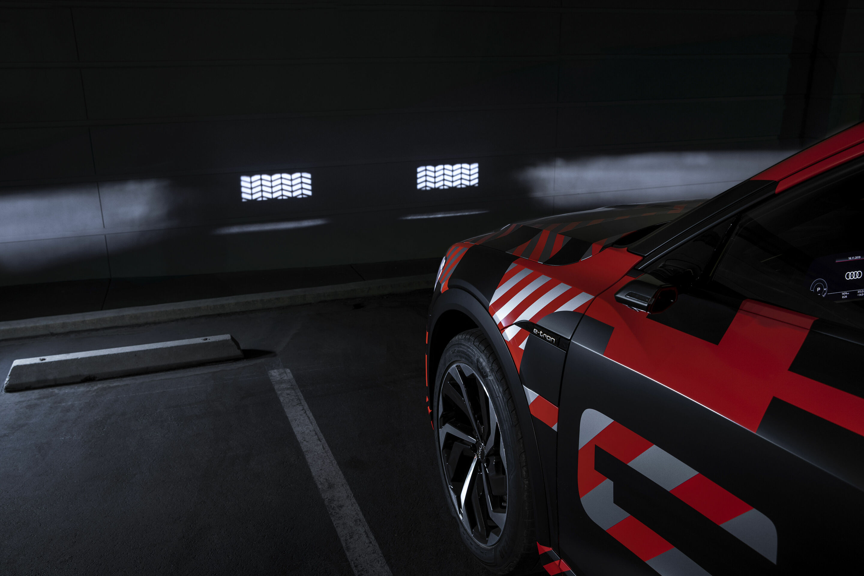 Audi e-tron Sportback - Audi e-tron Sportback: digitale Matrix LED-Scheinwerfer