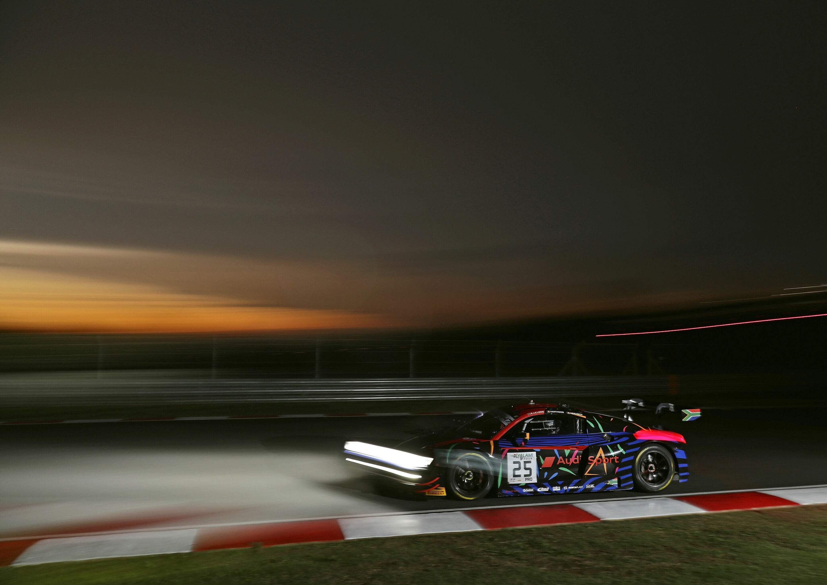 9h Kyalami 2019 - Audi R8 LMS #25 (Audi Sport Team WRT), Kelvin van der Linde/Dries Vanthoor/Frédéric Vervisch