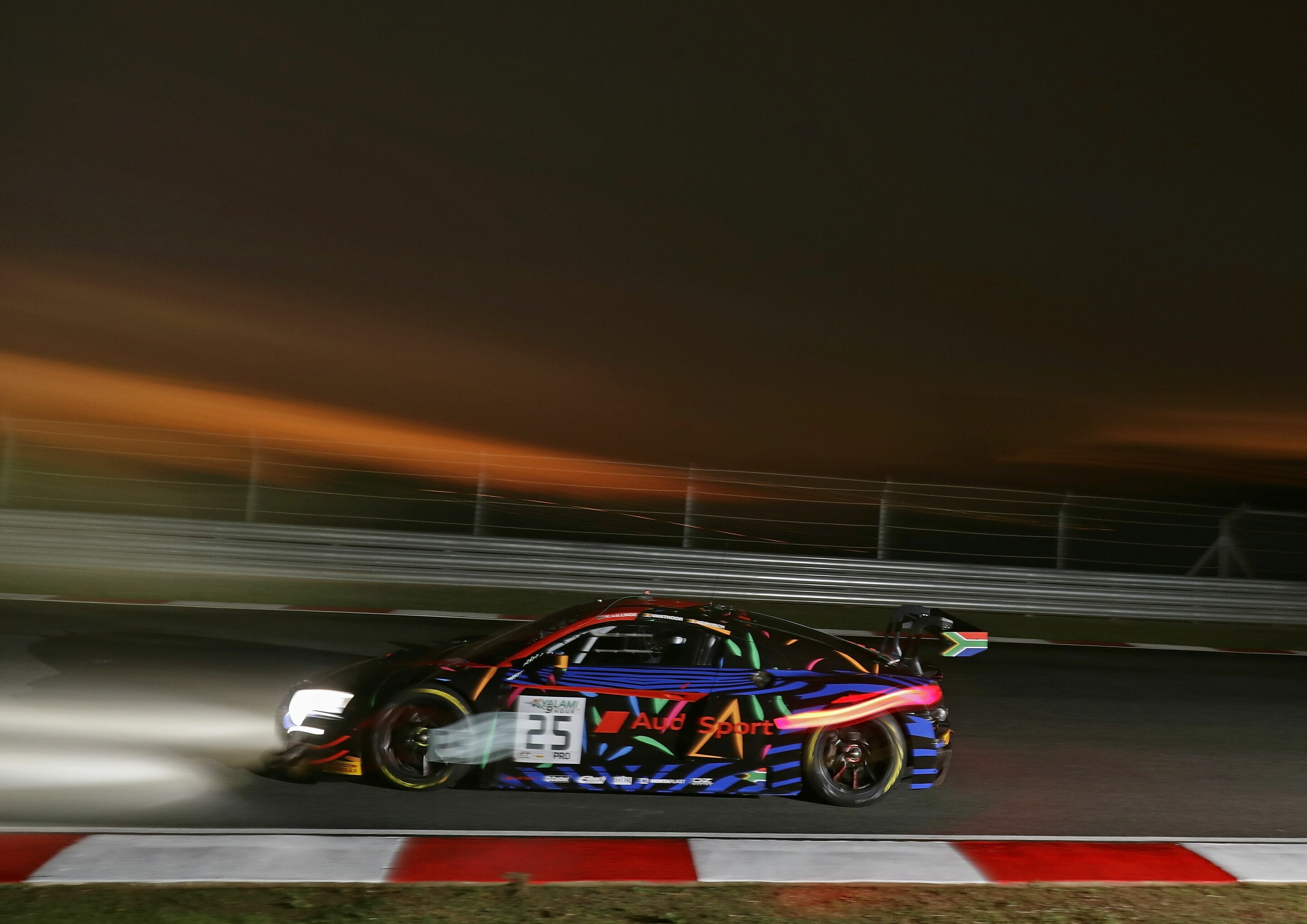 9h Kyalami 2019 - Audi R8 LMS #25 (Audi Sport Team WRT), Kelvin van der Linde/Dries Vanthoor/Frédéric Vervisch