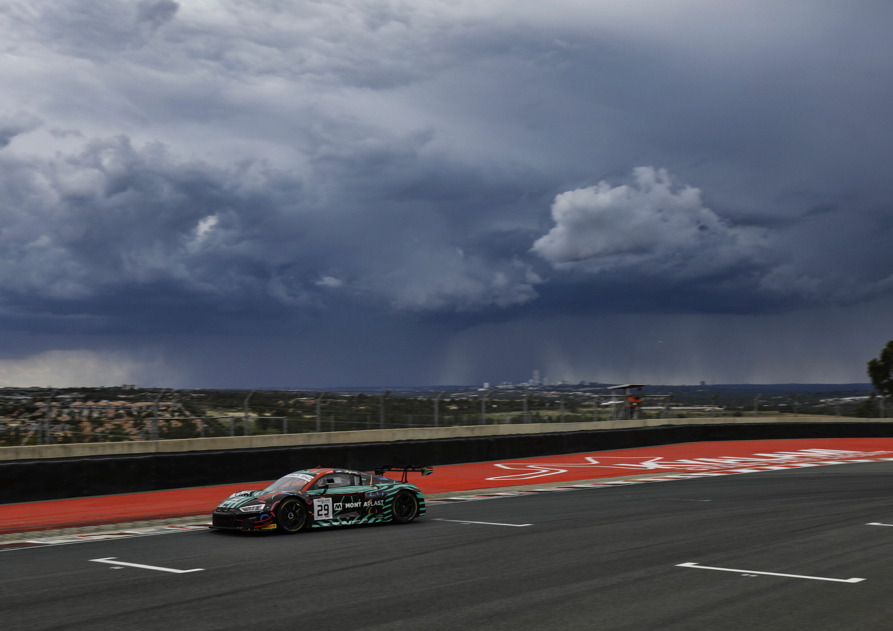 9h Kyalami 2019 - Audi R8 LMS #29 (Audi Sport Team Land), Christopher Haase/Christopher Mies/Markus Winkelhock