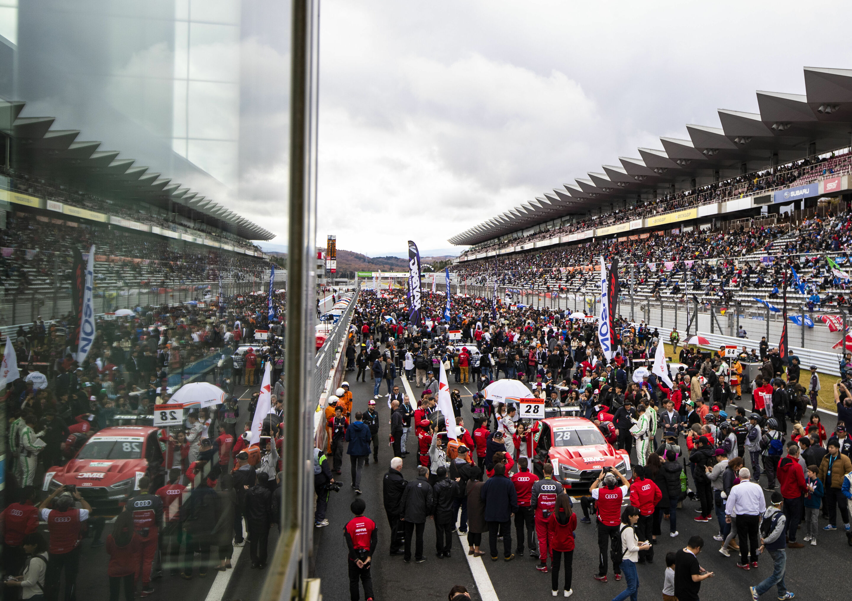 SUPER GT X DTM 2019 - Startaufstellung