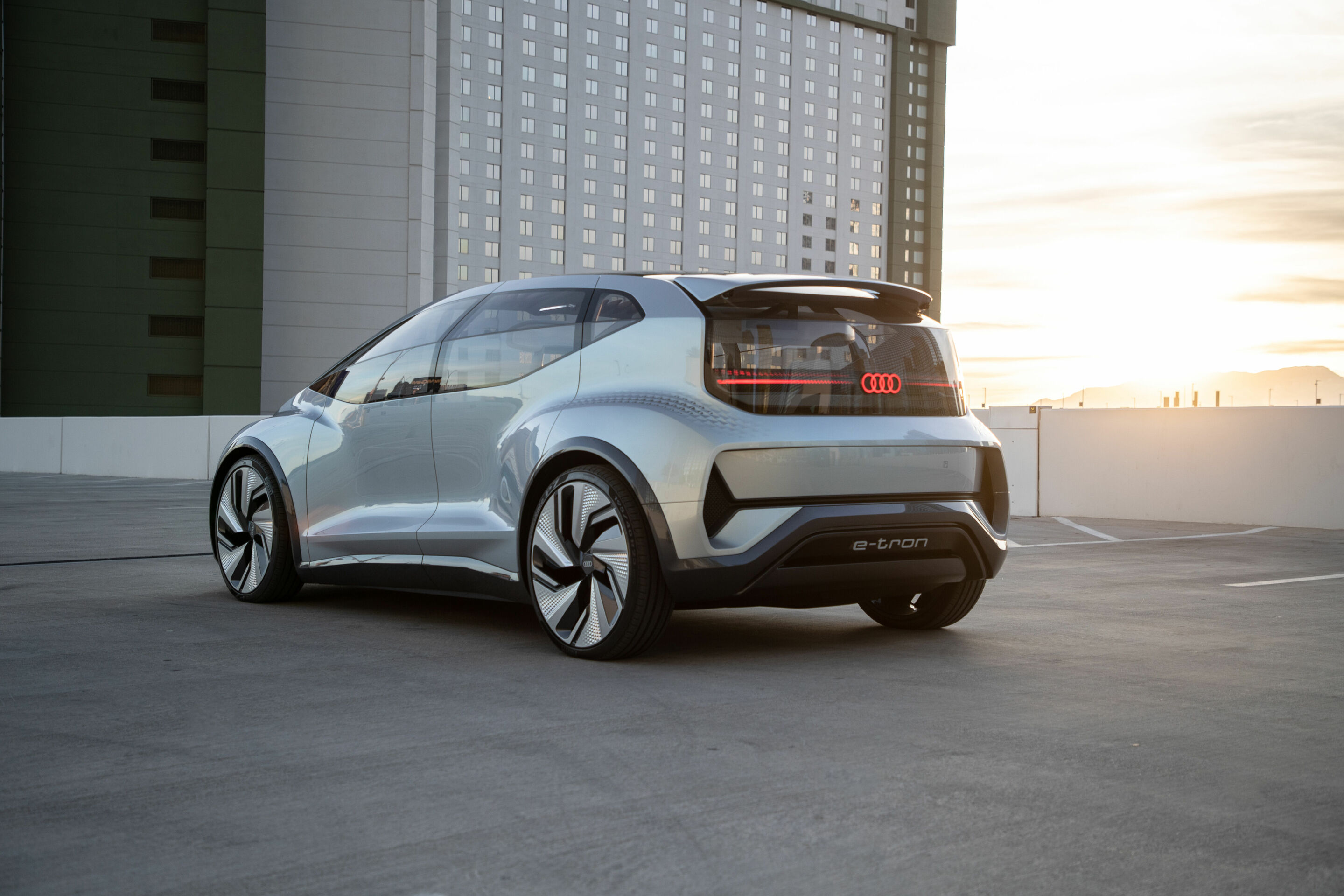 Audi AI:ME (2019) - Standaufnahme
Farbe: Aurora Silver