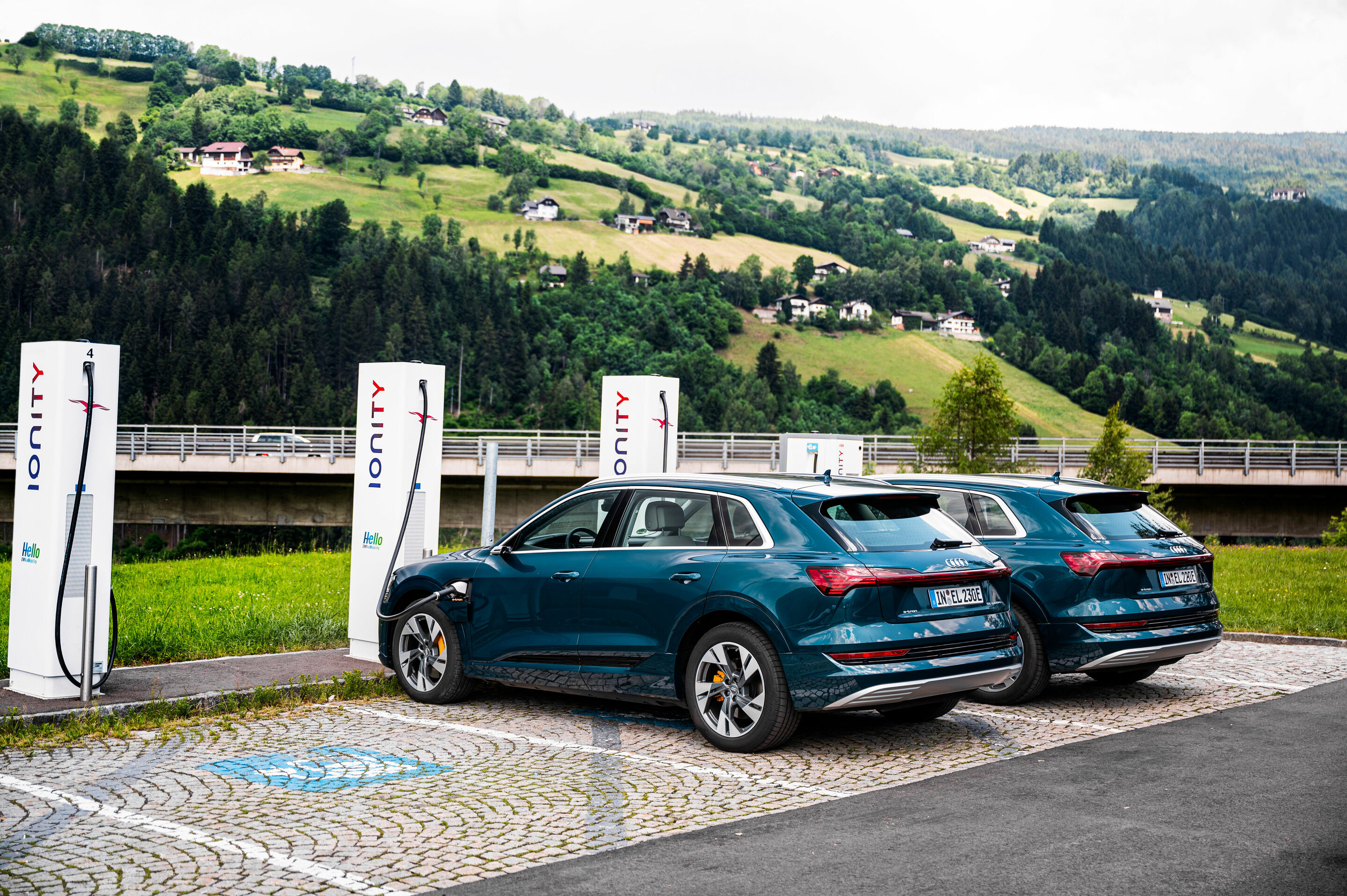 Audi e-tron Charging Service - New price model and more favorable conditions at IONITY
