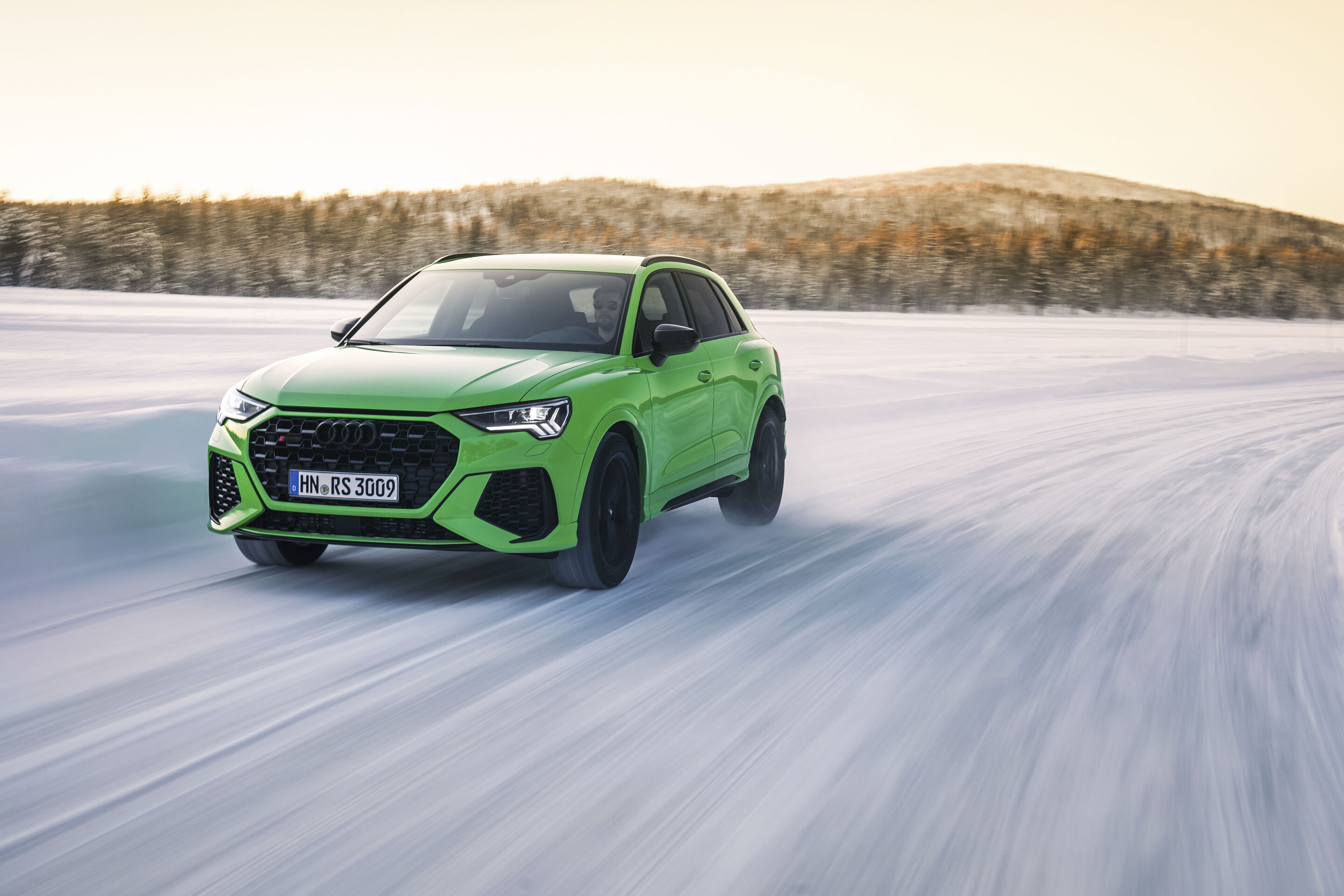 Audi RS Q3 (until 2025) - Dynamic photo
Color: Kyalami green