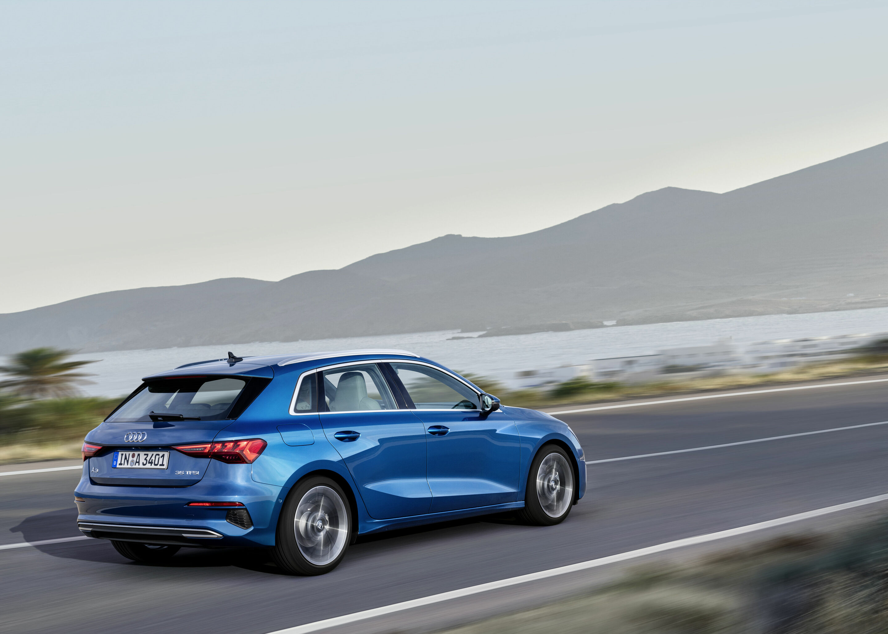 Audi A3 Sportback - Dynamic photo,
Colour: Atoll blue
