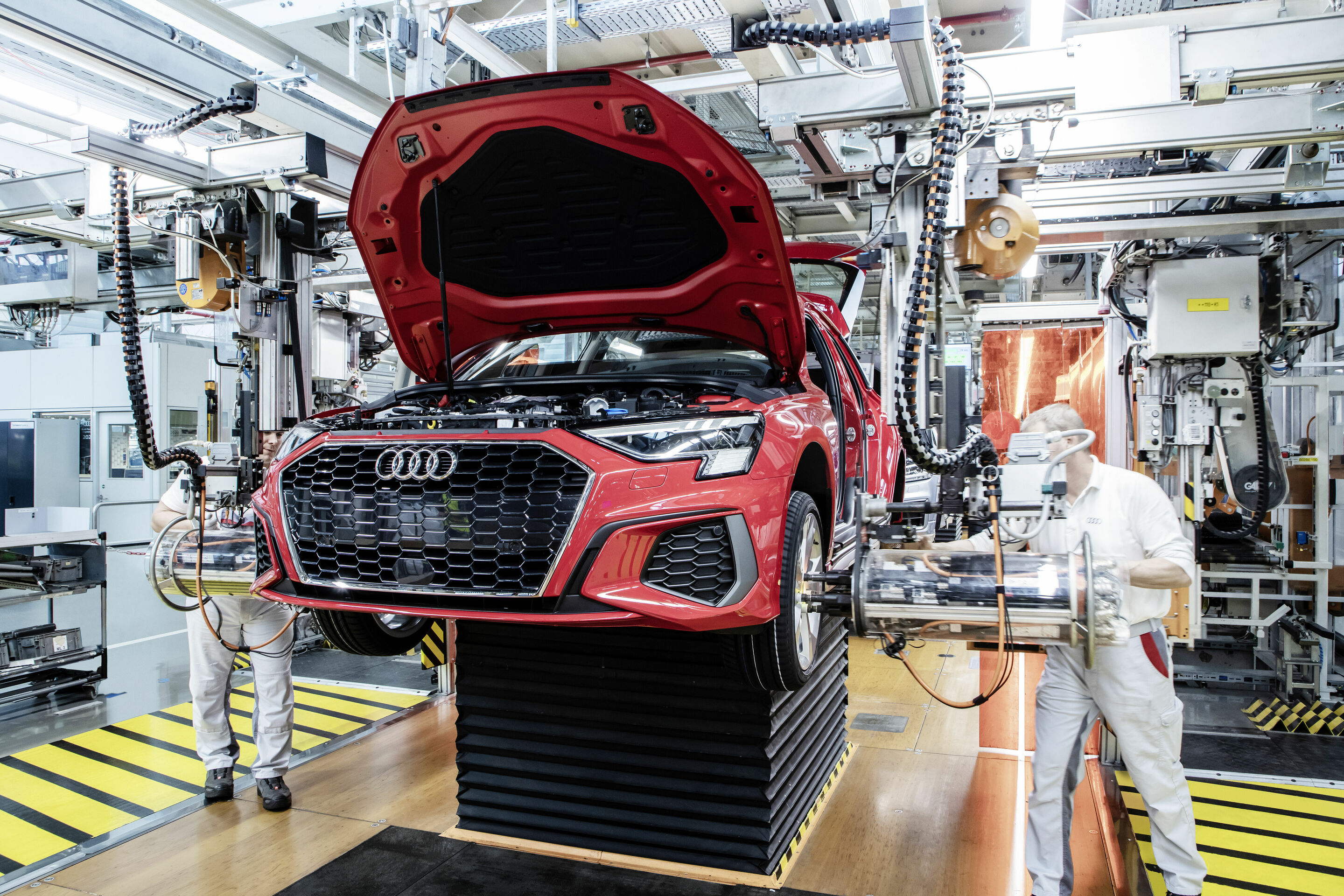 Audi-Standort Ingolstadt - Produktion Audi A3 Sportback: Montage – Rädermontage