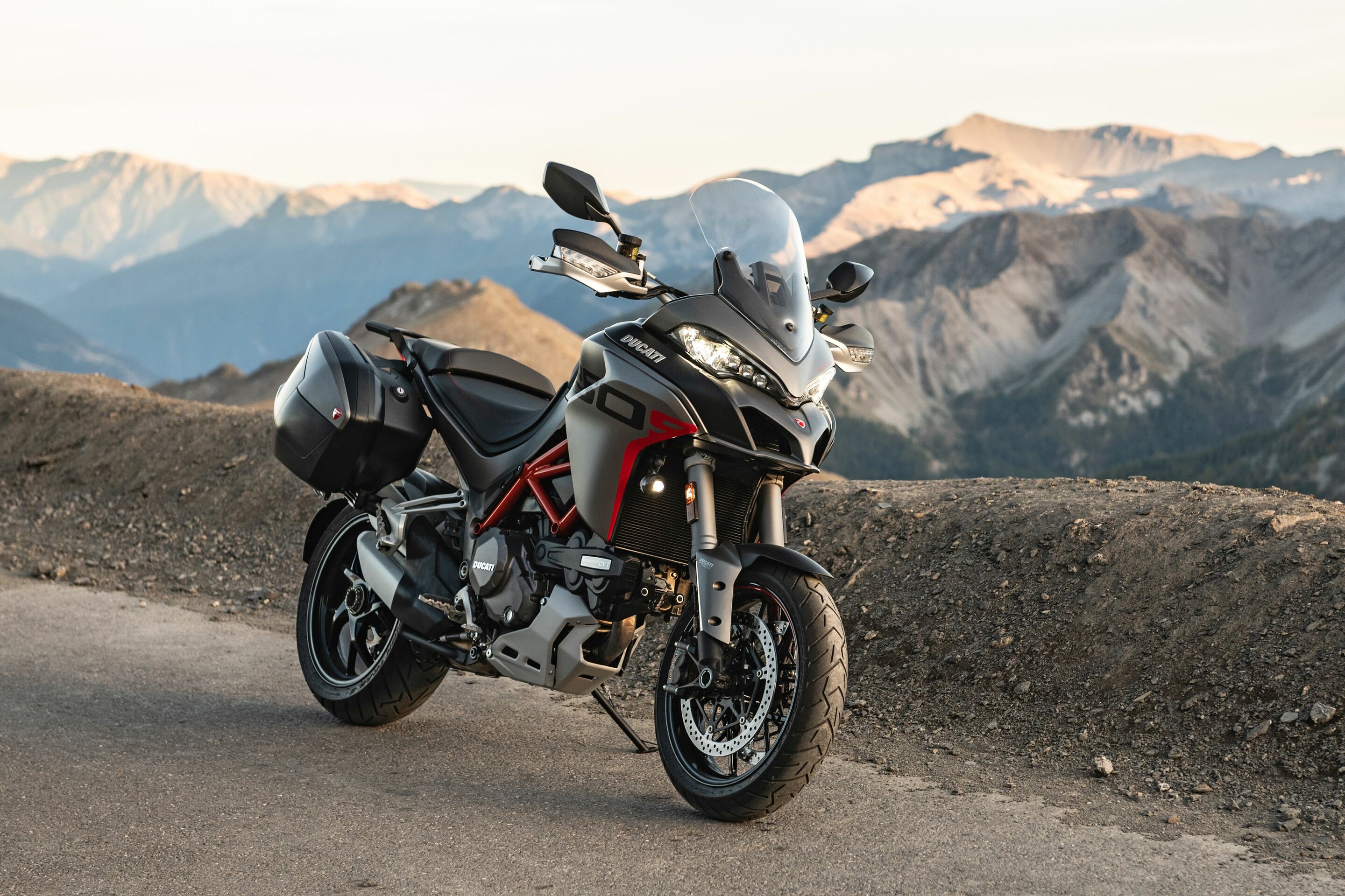 Ducati Multistrada 1260 S Grand Tour - Ducati Multistrada 1260 S Grand Tour