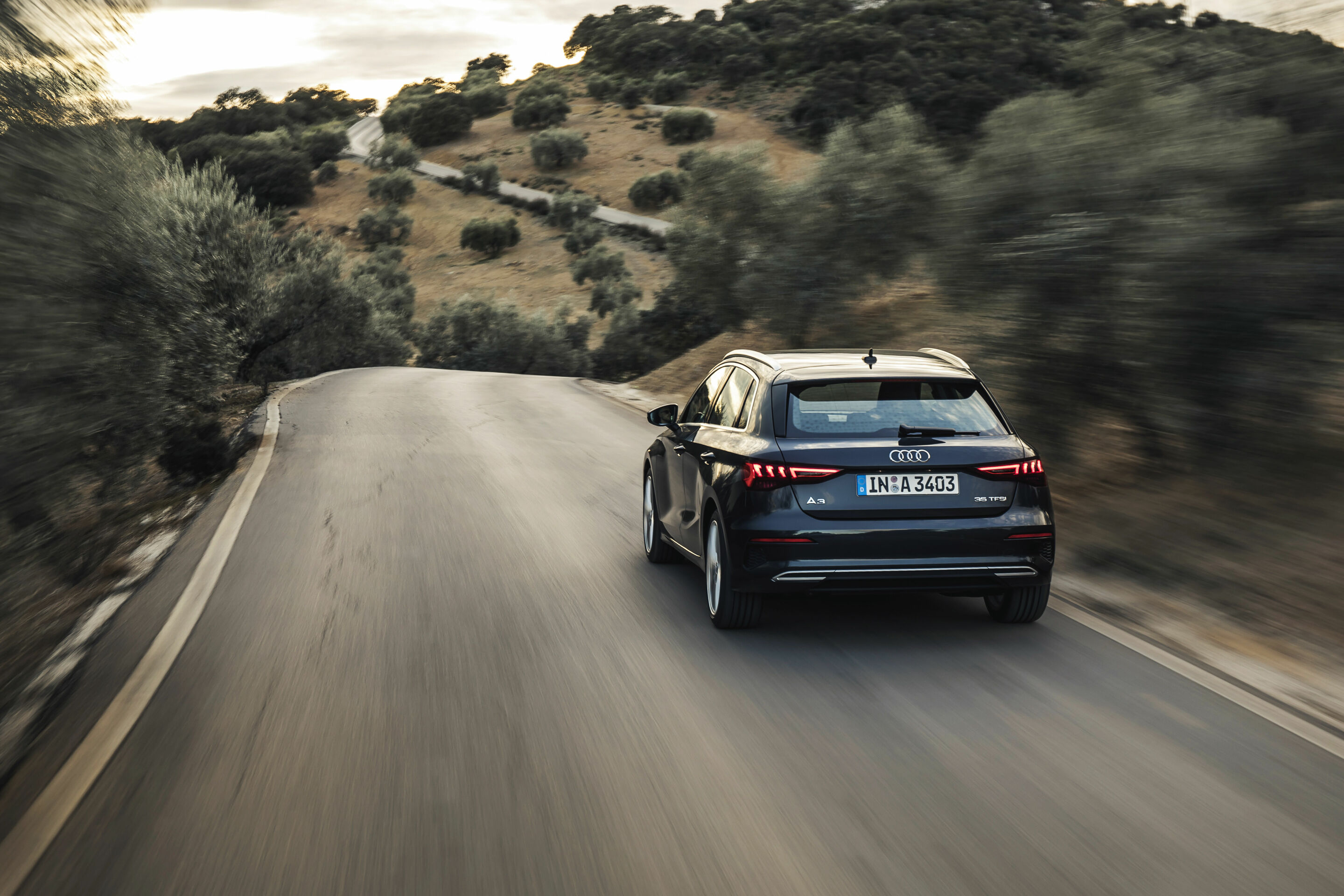 Audi A3 Sportback - Dynamic photo,
Colour: Manhattan gray
