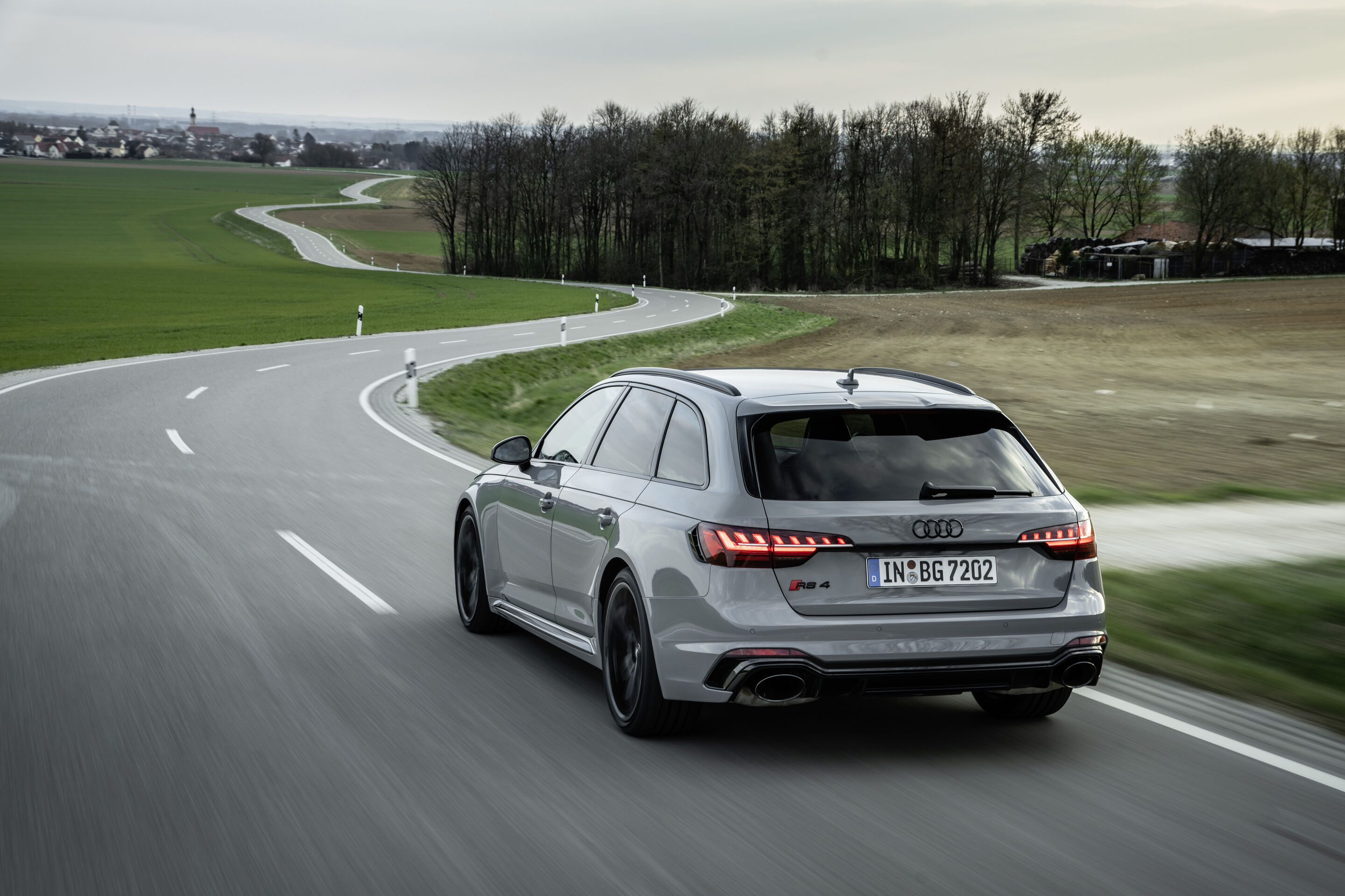 Audi RS 4 Avant (until 2024) - Dynamic photo
Colour: Nardo gray