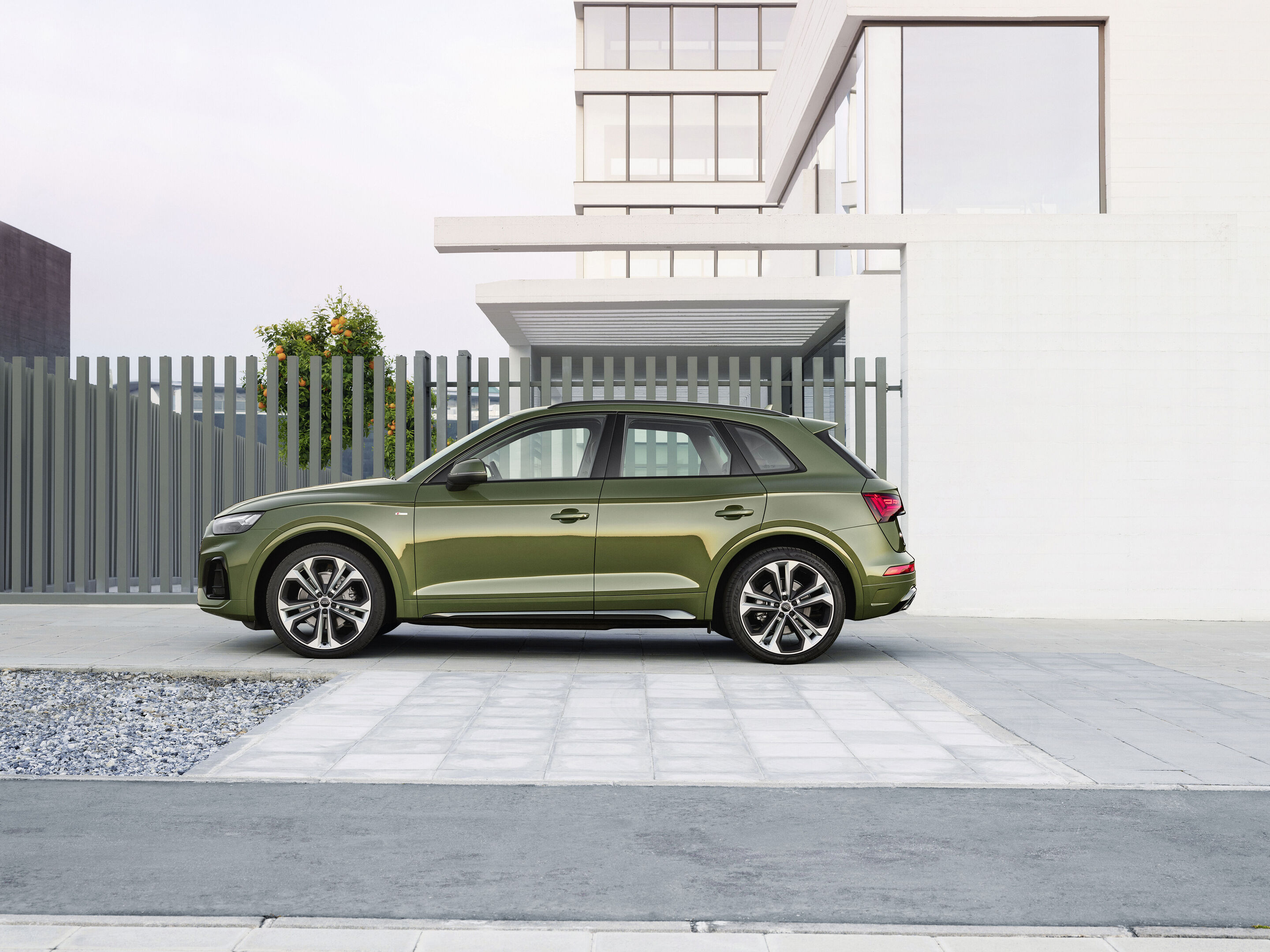 Audi Q5 40 TDI (bis 2024) - Standaufnahme
Farbe: Distriktgrün