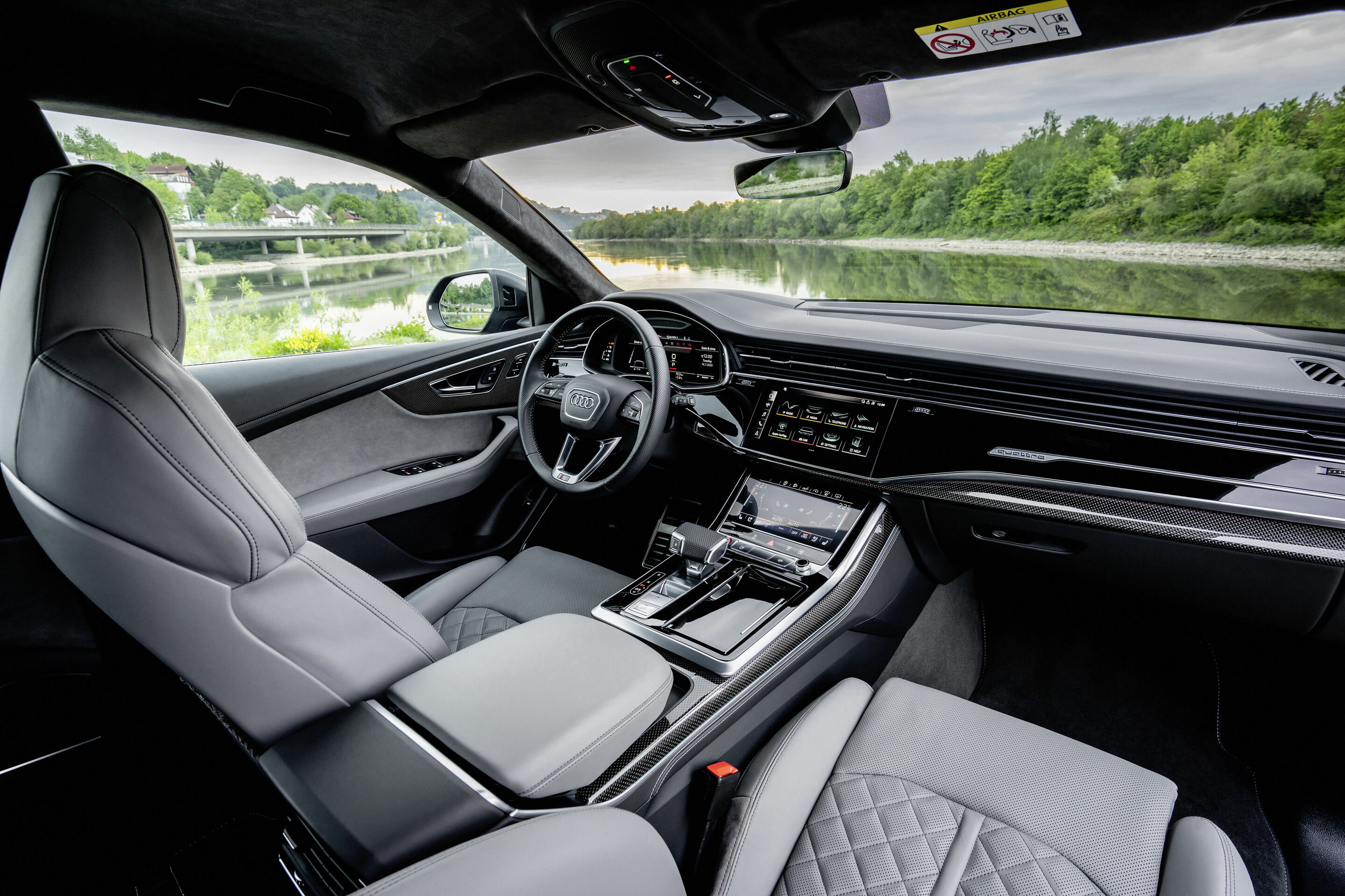 Audi SQ8 TFSI - Cockpit