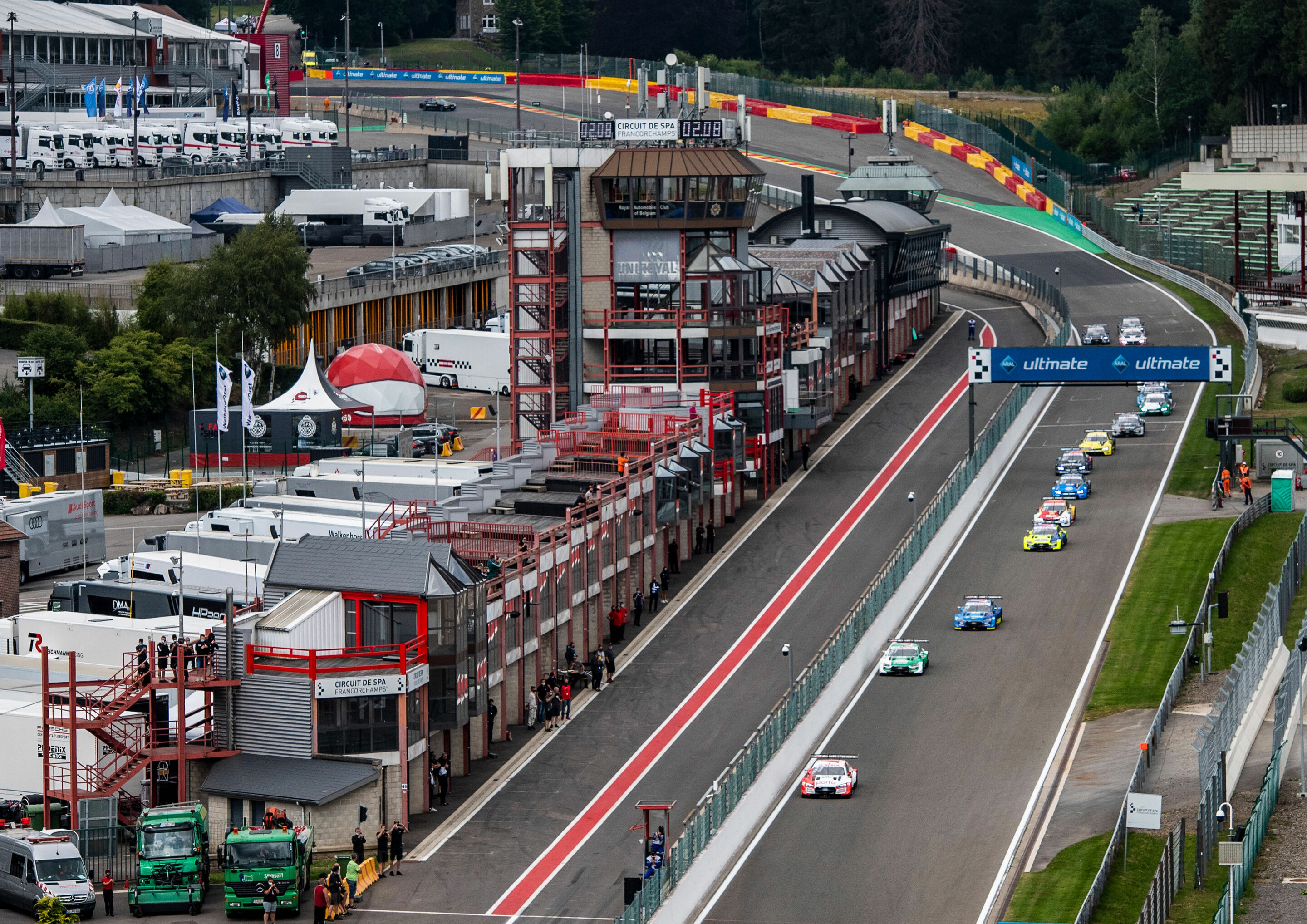 DTM 2020, Spa-Francorchamps - Anfahrt Eau Rouge nach dem Start
