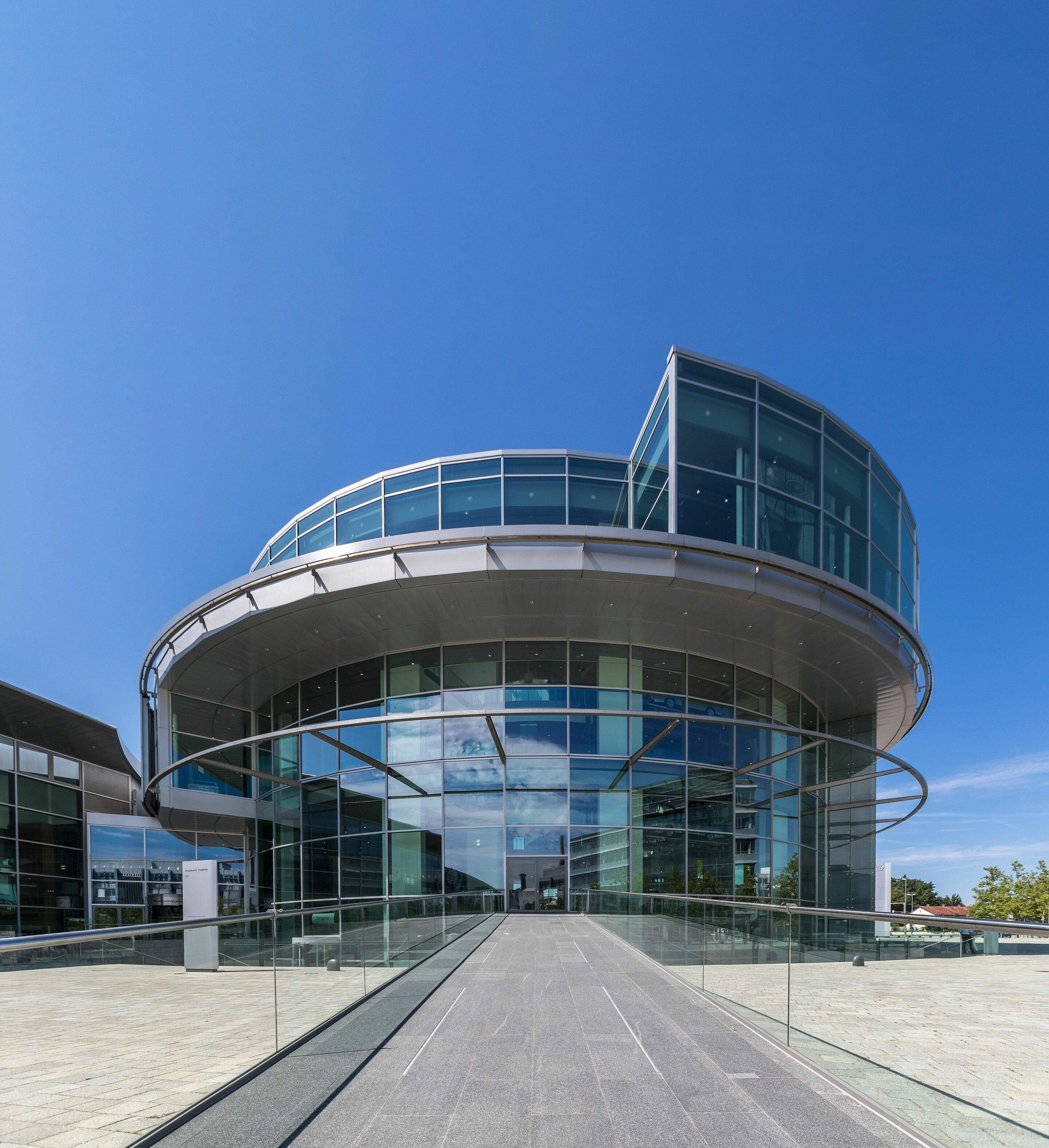 Audi museum mobile - Unique architecture: Audi museum mobile