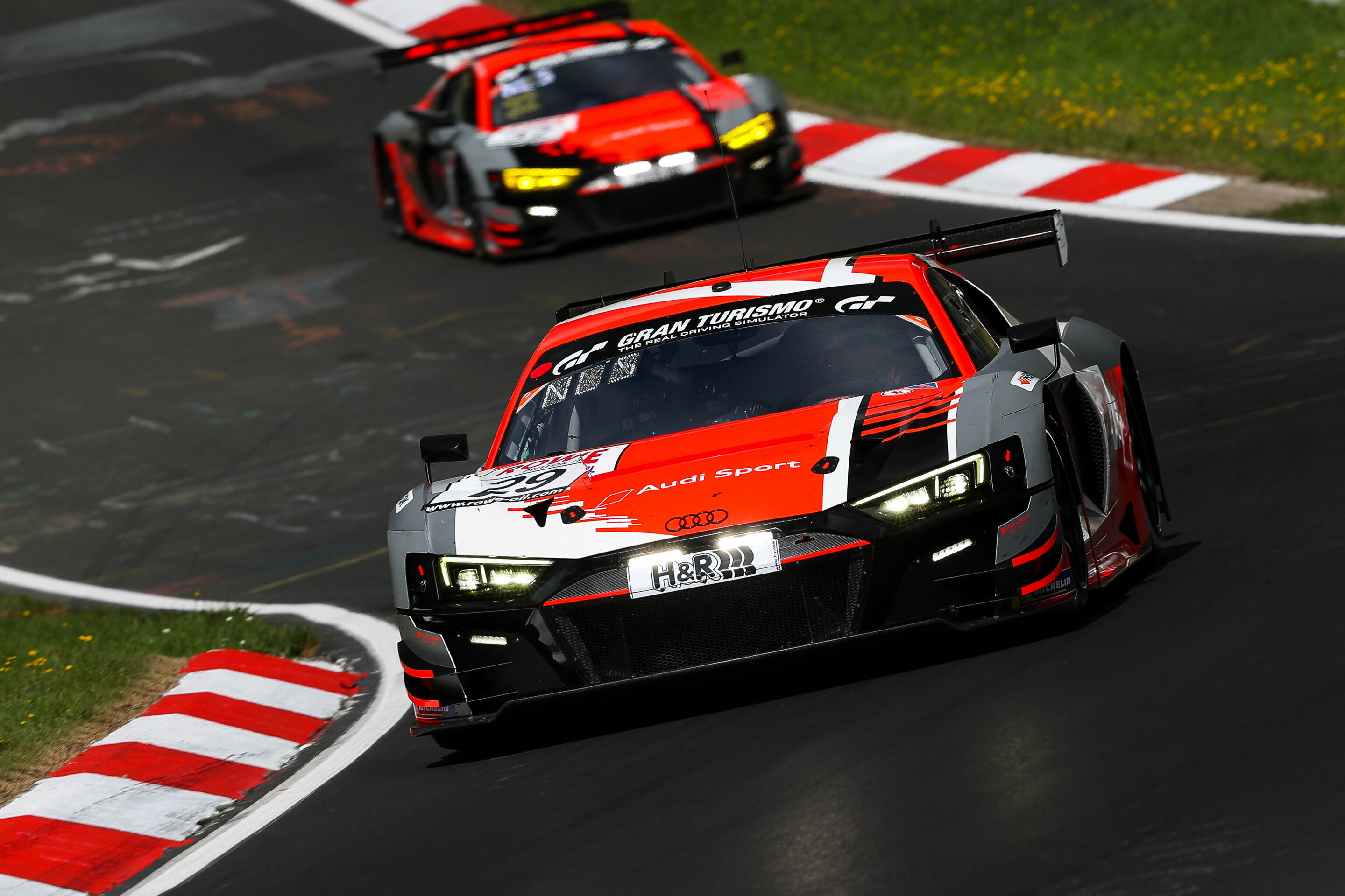 Nürburgring Langstrecken-Serie 2020 - Audi R8 LMS #29 (Audi Sport Team), Mattia Drudi/Christopher Mies/Kelvin van der Linde, Audi R8 LMS #32 (Audi Sport Team), Mirko Bortolotti/Robin Frijns/Christopher Haase/Markus Winkelhock