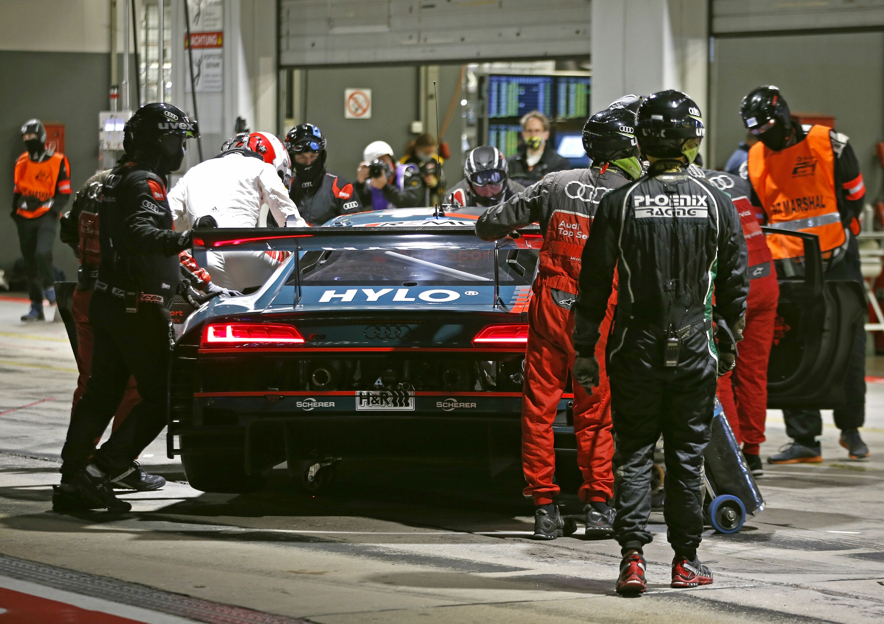 24h Nürburgring 2020 - Audi R8 LMS #1 (Audi Sport Team Phoenix), Nico Müller/Frank Stippler/Dries Vanthoor/Frédéric Vervisch