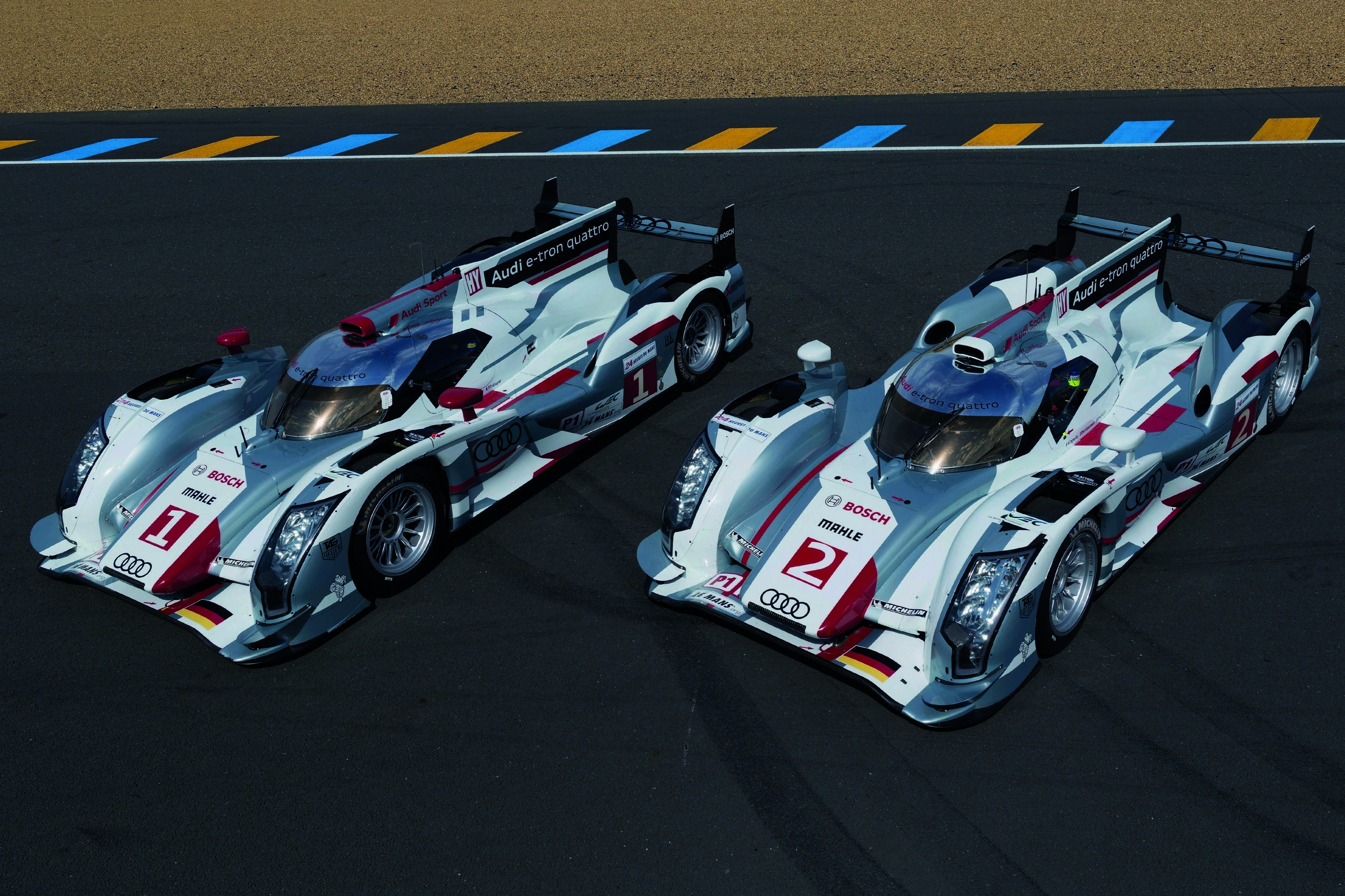 Audi banks on full equality of opportunity in battle for the title - In the FIA World Endurance Championship (WEC), the two Audi driver line-ups are fighting a thrilling battle for the title. As of the sixth of the season’s eight rounds in Bahrain on...