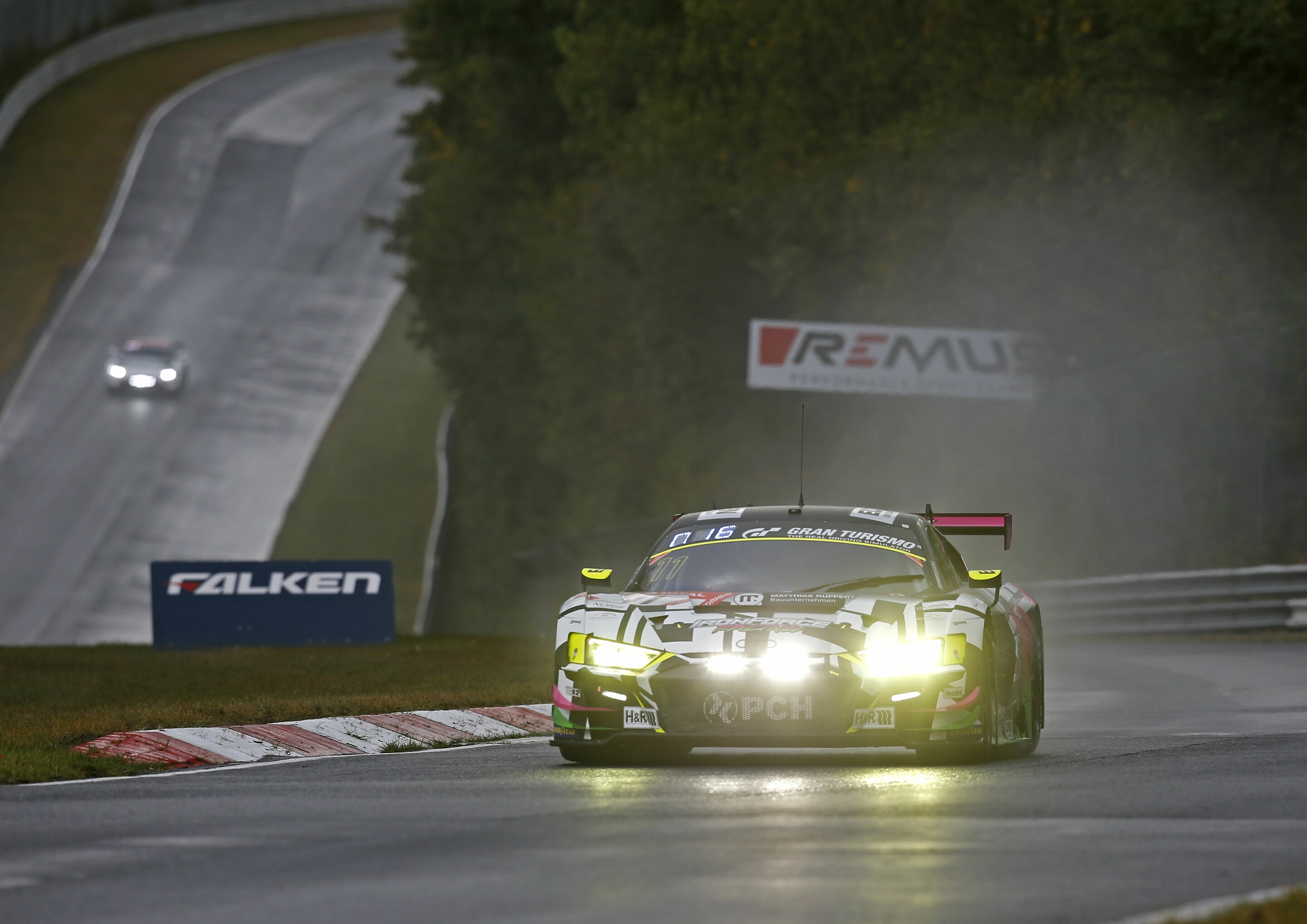 24h Nürburgring 2020 - Audi R8 LMS #11 (IronForce Racing), Elia Erhart/Pierre Kaffer/Simon Reicher/Jan-Erik Slooten