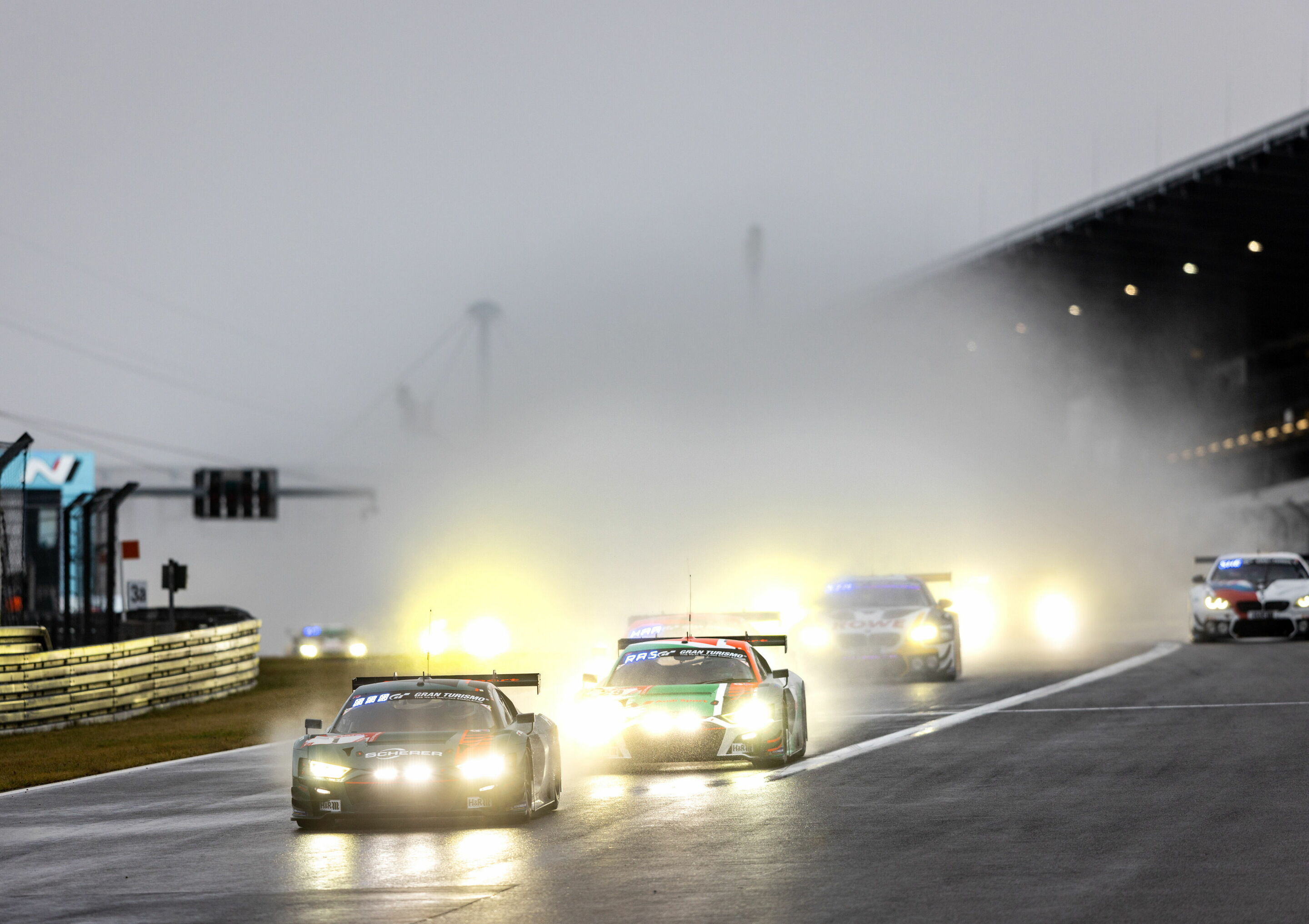 24h Nürburgring 2020 - Audi R8 LMS #1 (Audi Sport Team Phoenix), Nico Müller/Frank Stippler/Dries Vanthoor/Frédéric Vervisch