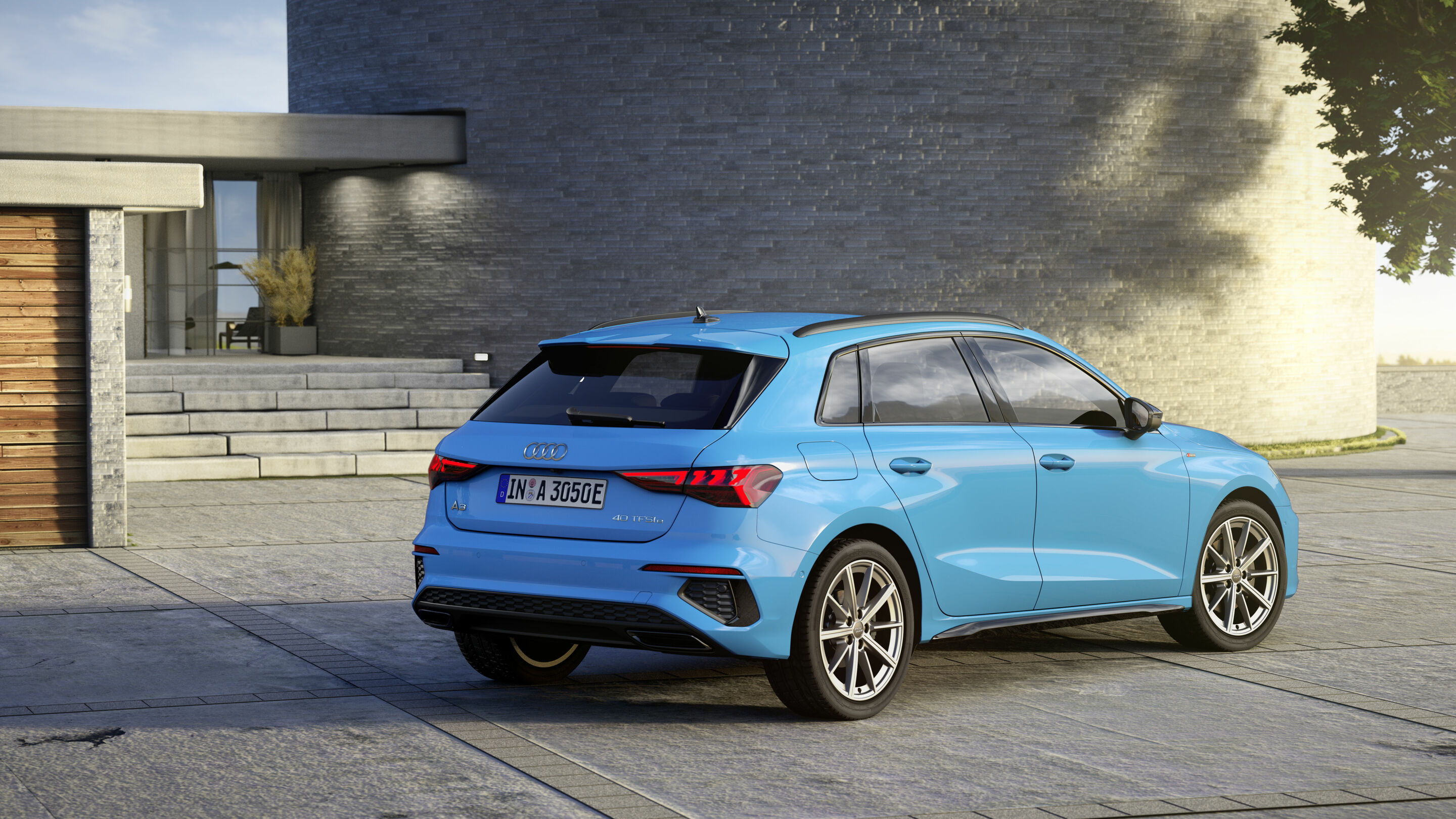 Audi A3 Sportback 40 TFSI e - Static photo,
Colour: Turbo blue