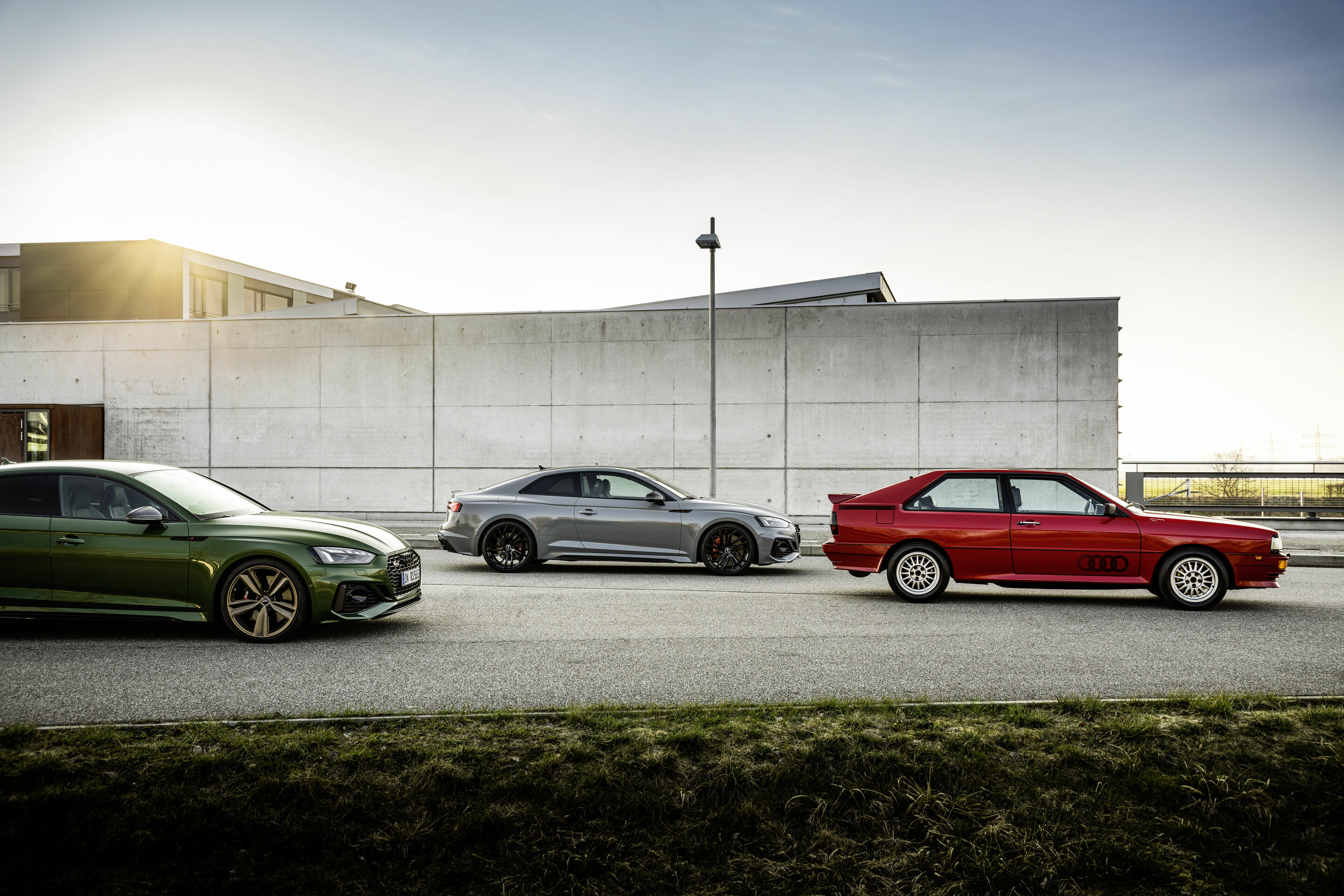 Audi RS 5 und historischer Audi quattro - 40 Jahre Audi quattro